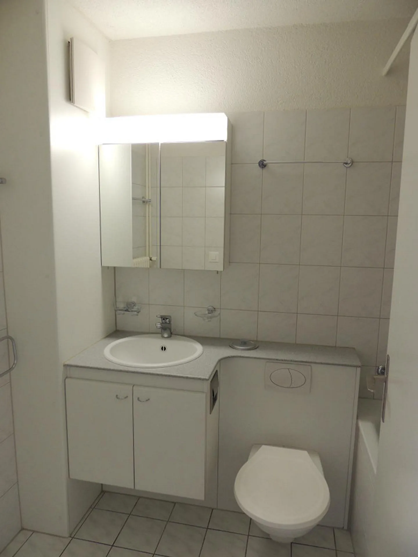 MIETEN OHNE DEPOT - Schöne Wohnung an ruhiger Lage - Foto 3 von 5