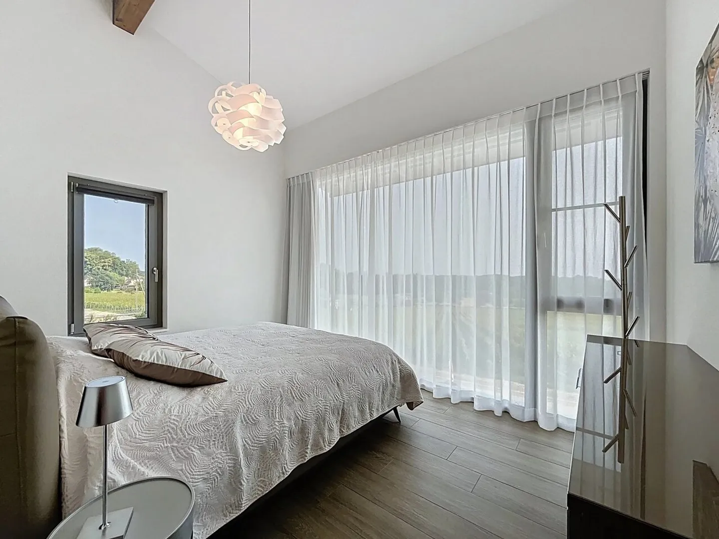 Exclusivity: Beautiful villa in the heart of the vineyards - Photo 8 of 13