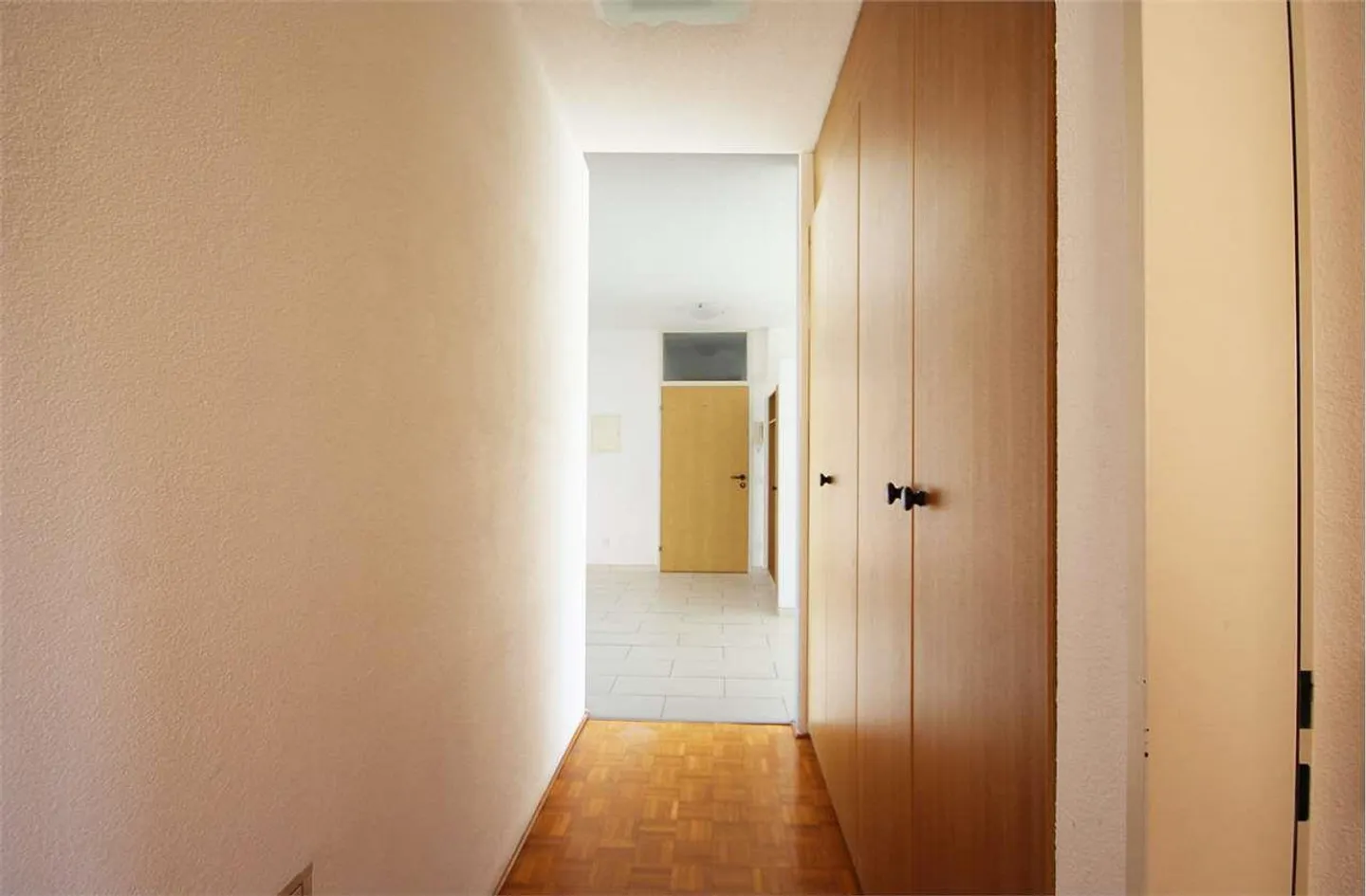 Appartement lumineux de 3,5 pièces avec vue dégagée - Photo 10 sur 13