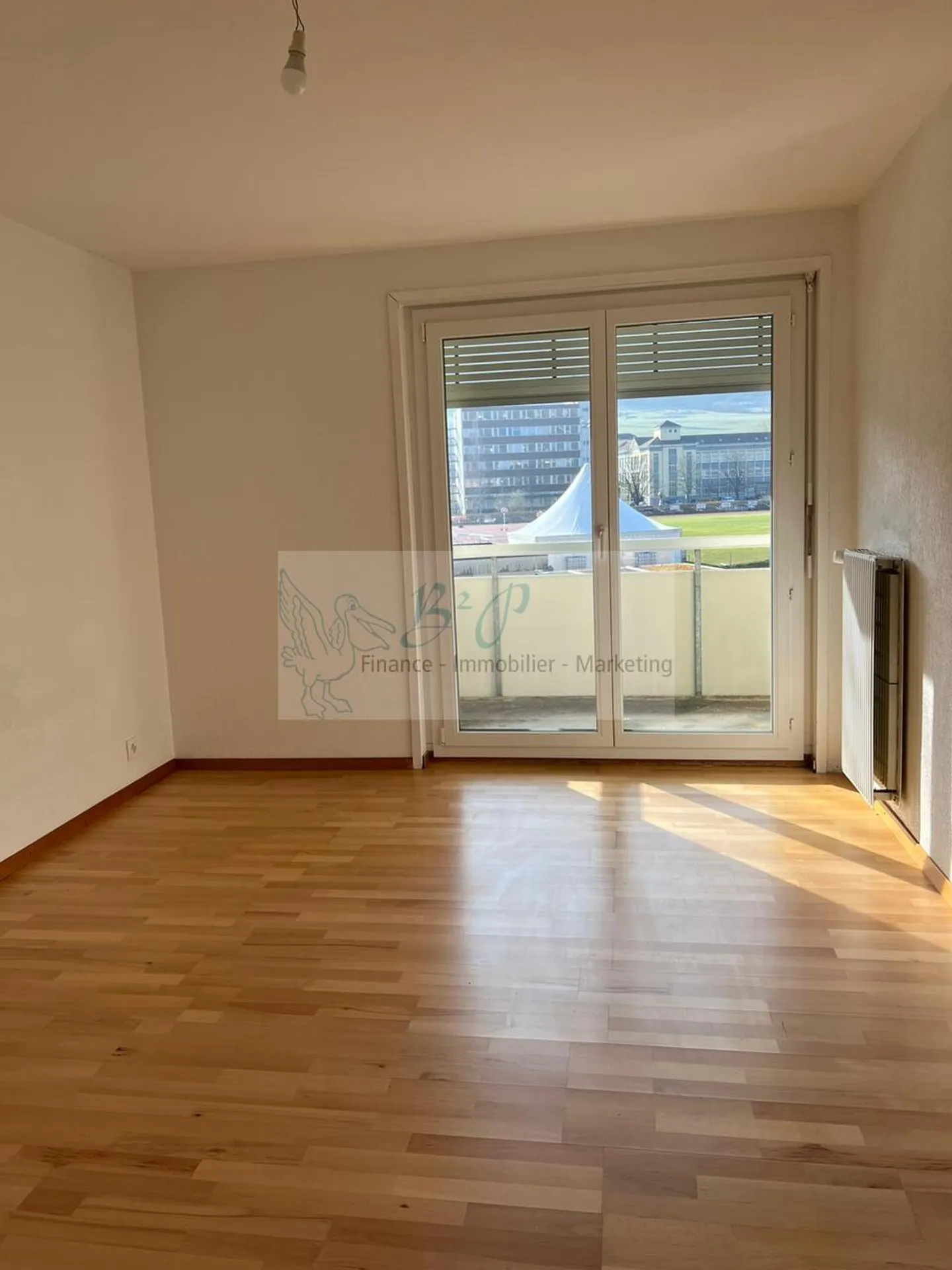 A beautiful and spacious 4.5-room apartment for rent in Couvet! - Photo 5 of 10