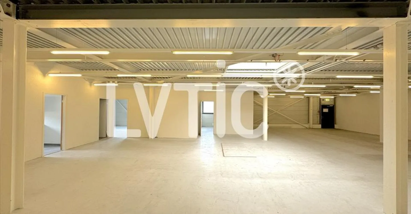 Immeuble mixte à louer - Photo 6 sur 10