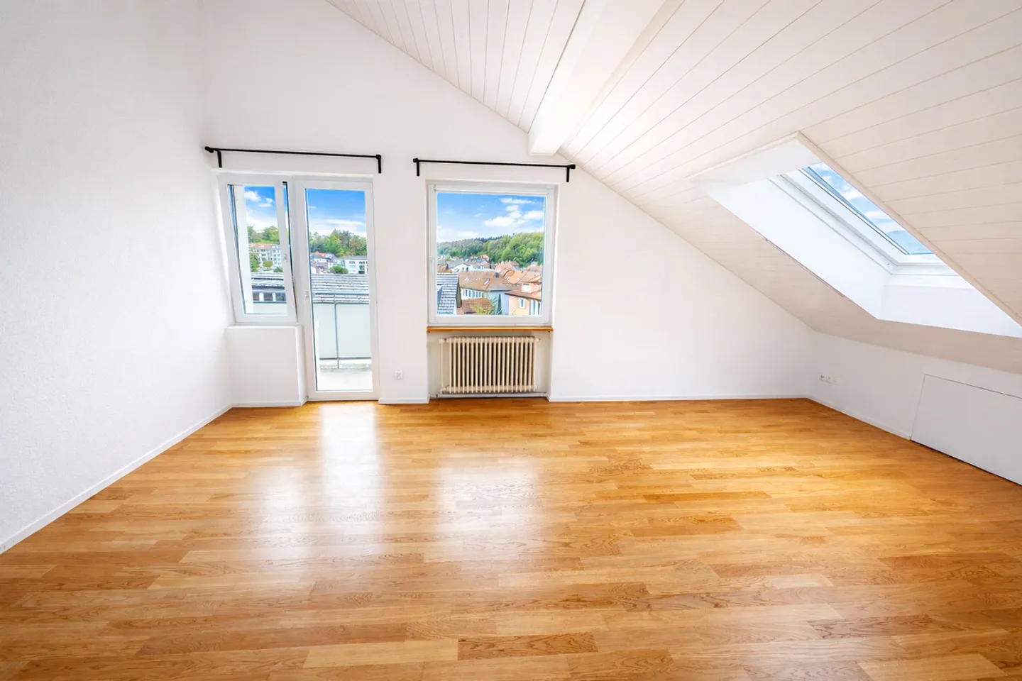 Appartamento mansardato di 4,5 stanze - Zona residenziale urbana - Foto 6 di 12