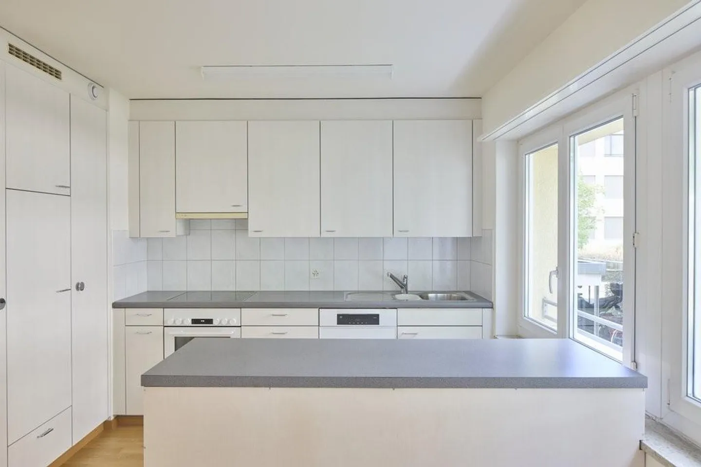 Komfortables Apartment ohne Kaution - Foto 2 von 8