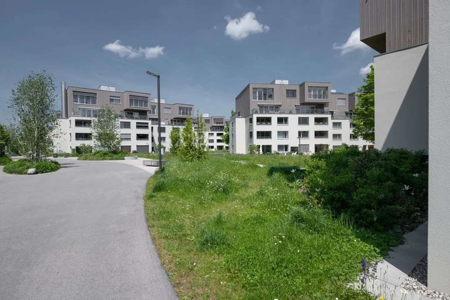 Modernes Apartment in Wabern - Foto 1 von 11