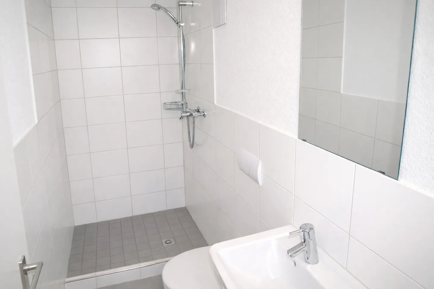 Appartamento mansardato di 4,5 stanze - Zona residenziale urbana - Foto 12 di 12