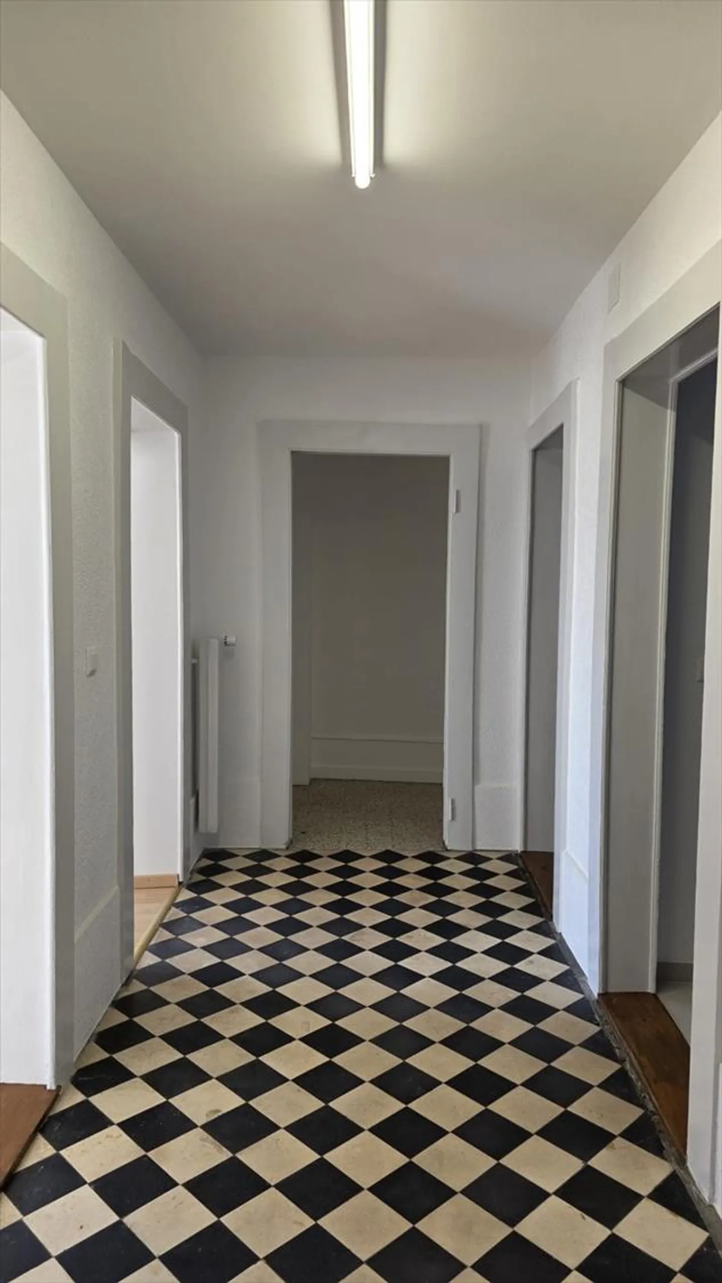 COMMERCIAL SPACE FOR RENT - Photo 6 of 7