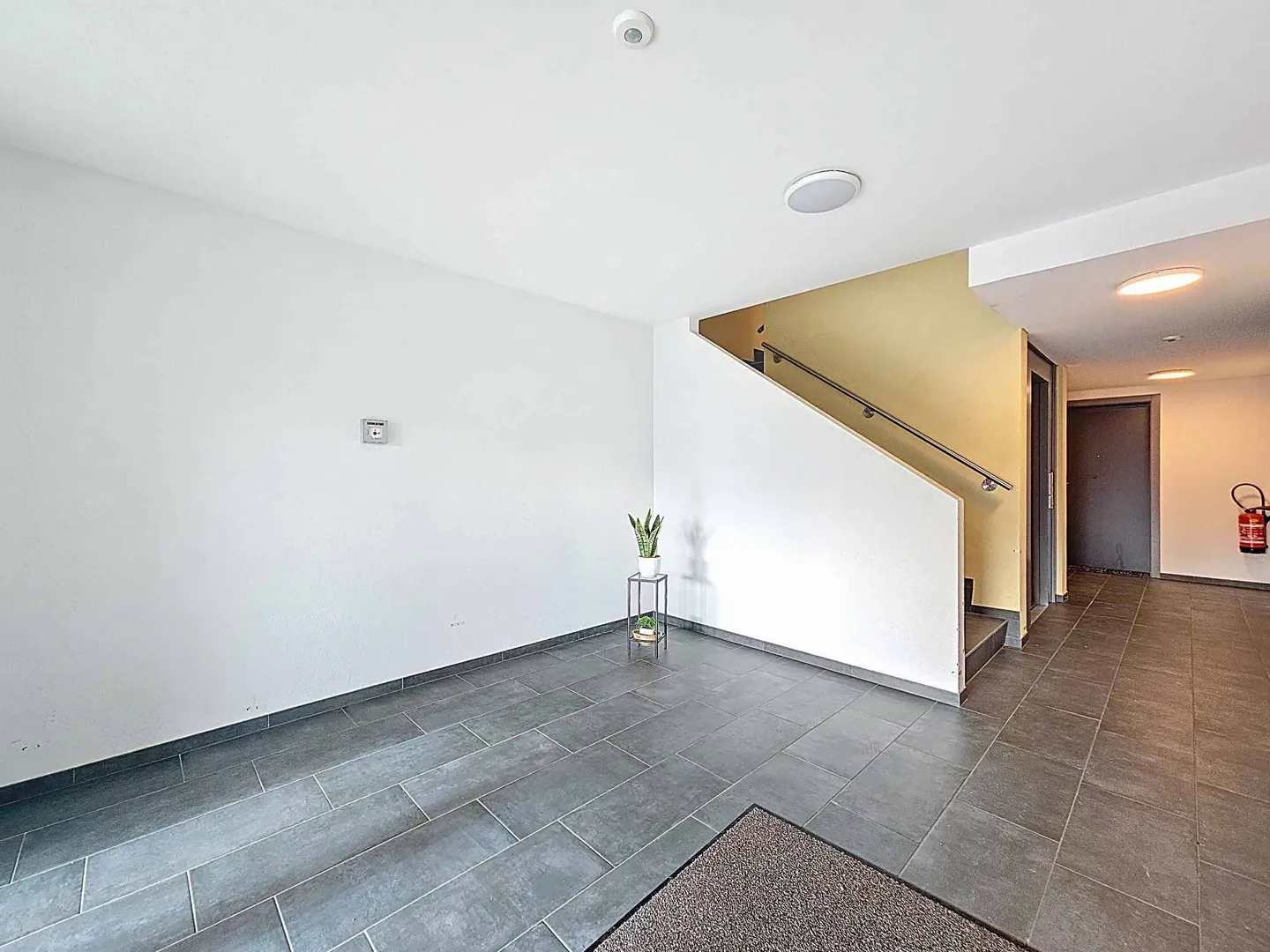 Appartamento moderno 3.5 locali con balcone-loggia - Foto 11 di 13