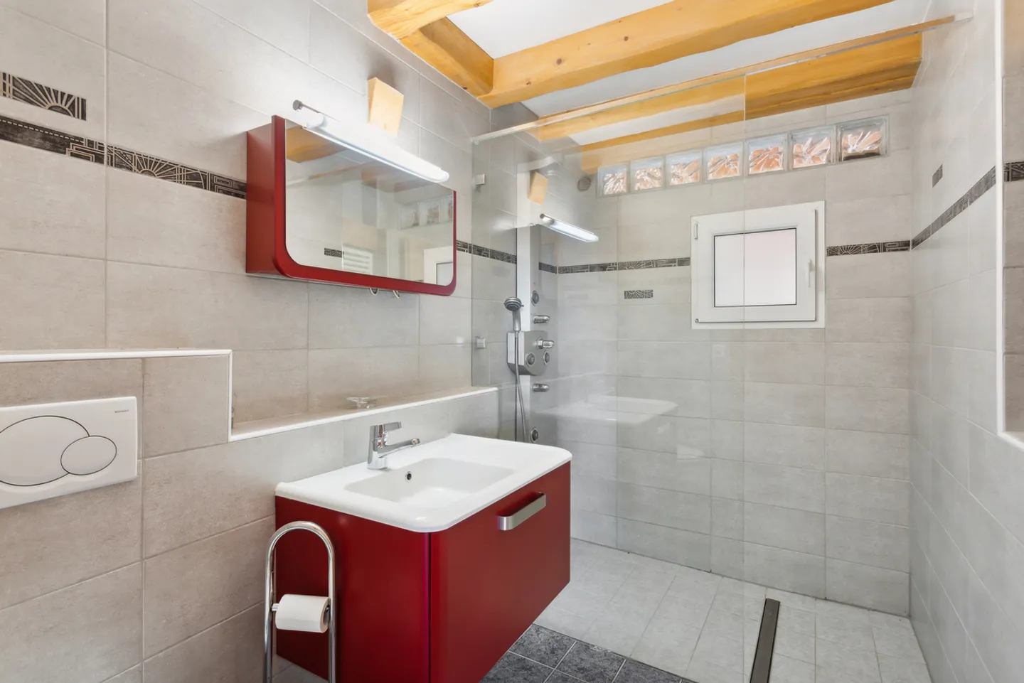 Tender - Renovated Village House in Villars-Tiercelin - Photo 3 of 8