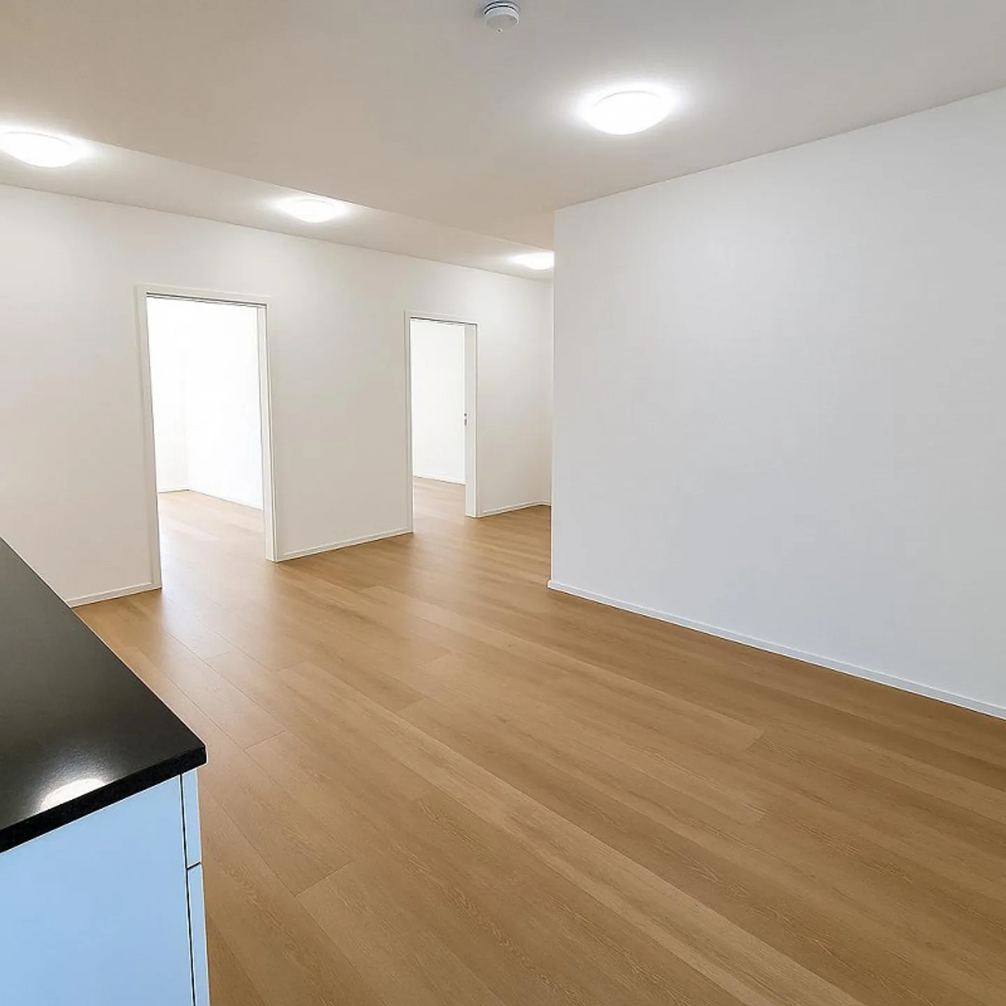 Wohnen mit Charme - im Herzen von Brunnen - Foto 4 von 6