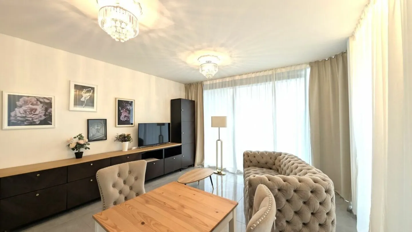 Elegante 2.5 locali arredato in palazzina moderna - Foto 4 di 6