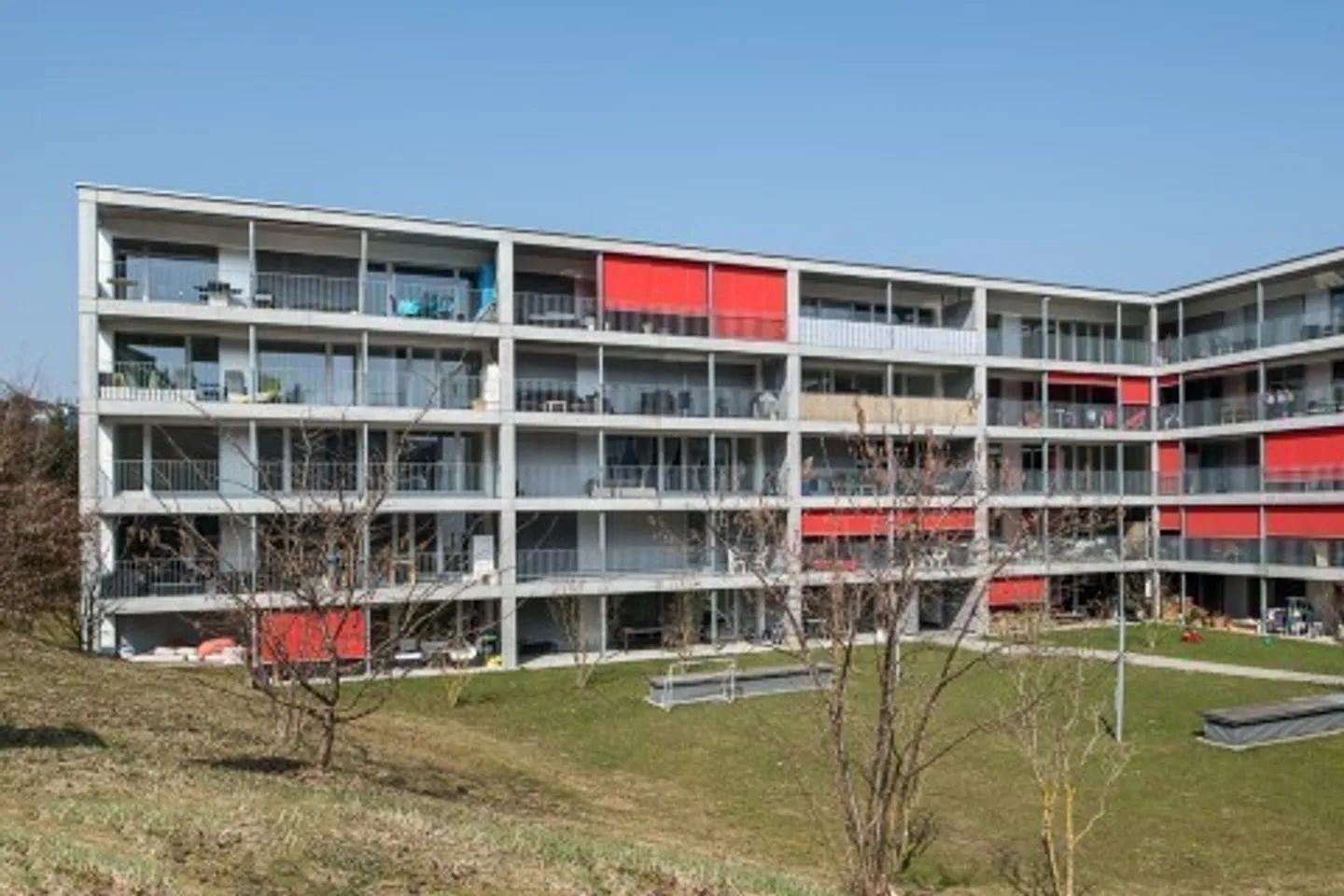 Appartement moderne près de la gare de Wetzikon - Photo 1 sur 13