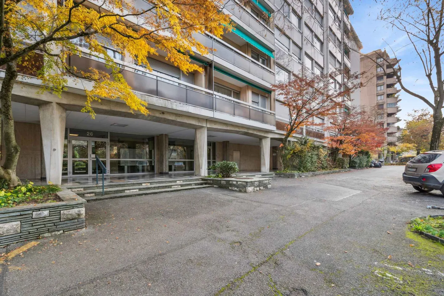 Appartement à vendre - Photo 2 sur 11