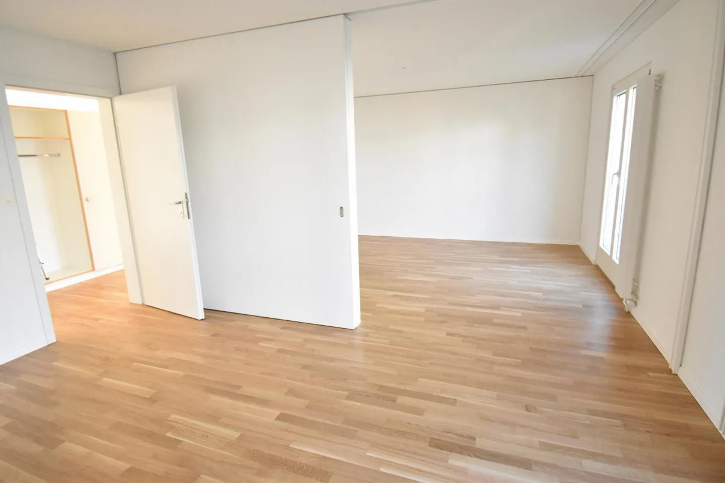 Familienfreundliche Wohnung im Grünen - Foto 4 von 9