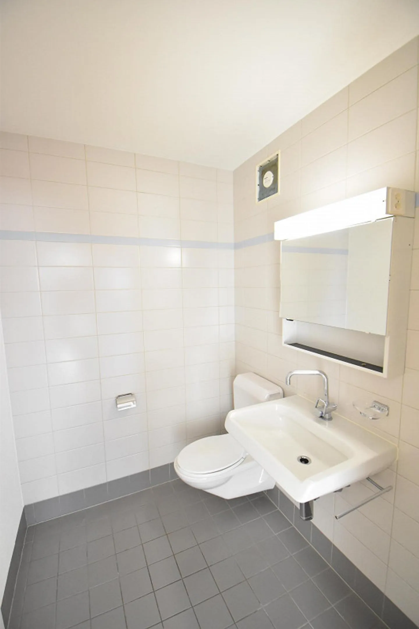 Familienfreundliche Wohnung im Grünen - Foto 7 von 9