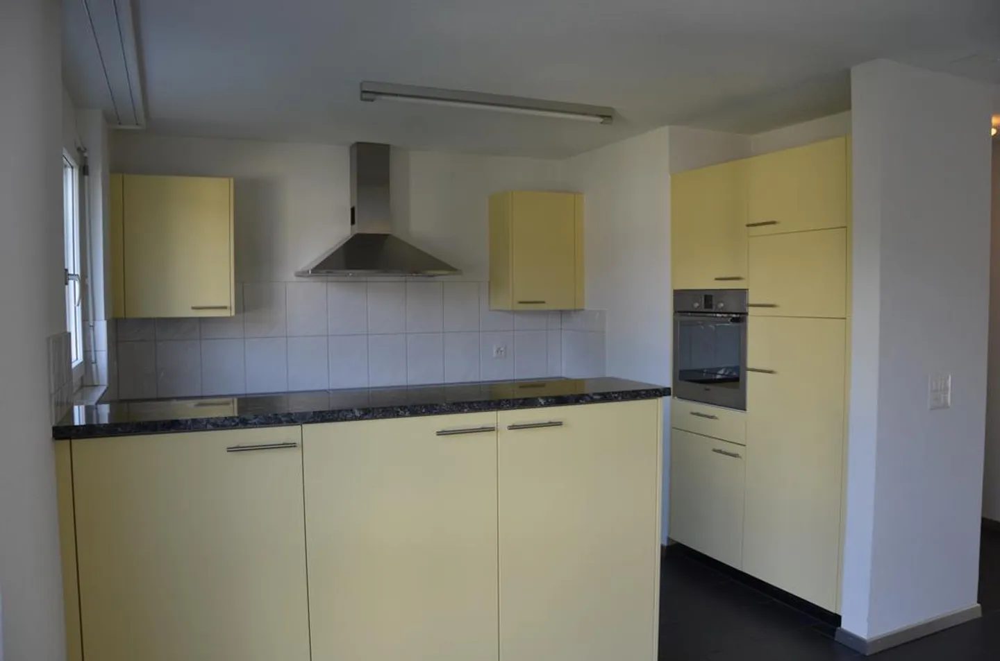 Luminoso & Accogliente - Appartamento di 4.5 stanze in una posizione tranquilla - Foto 3 di 11