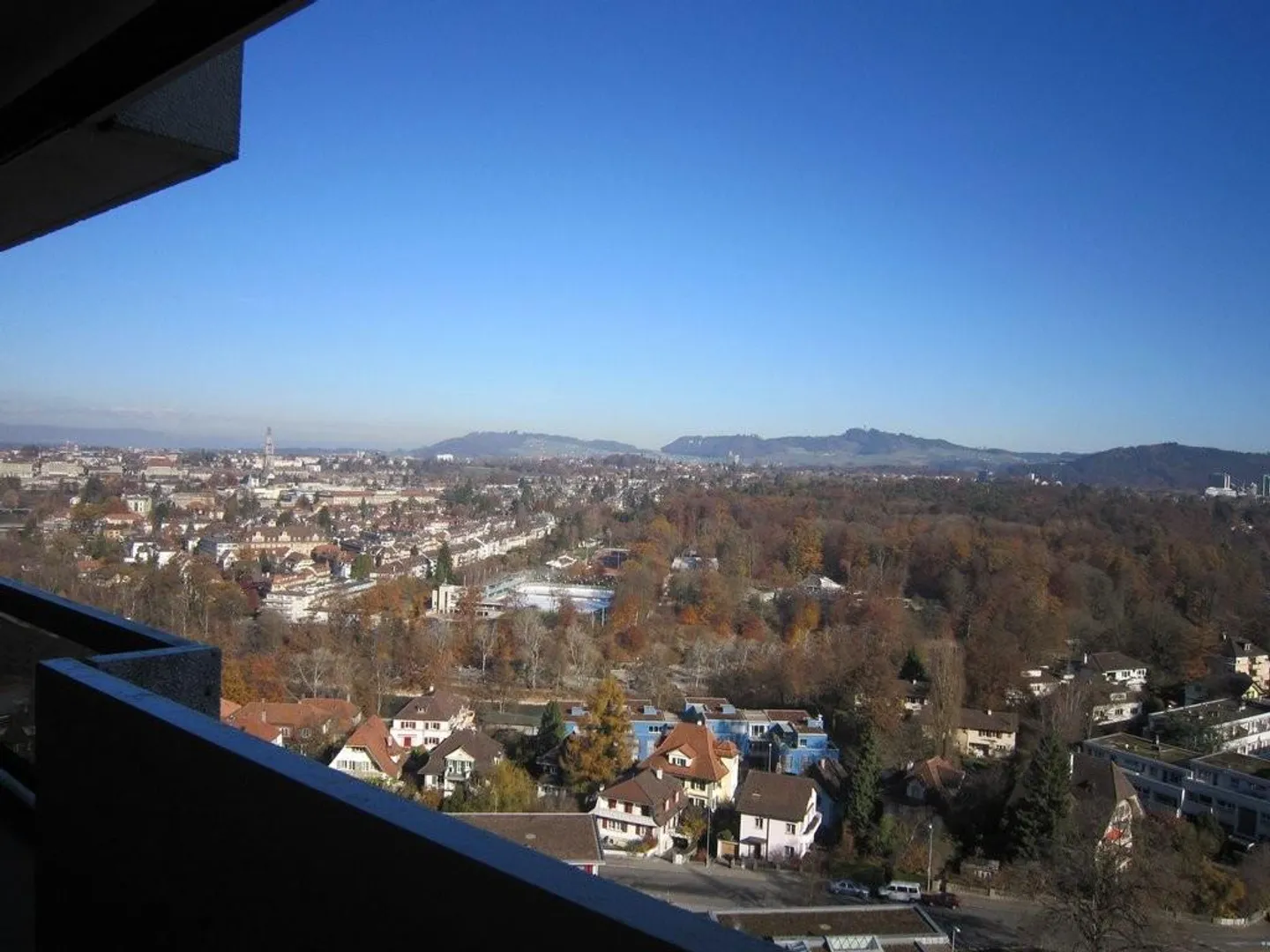 Stadtnah mit traumhafter Fernsicht - Foto 6 von 6