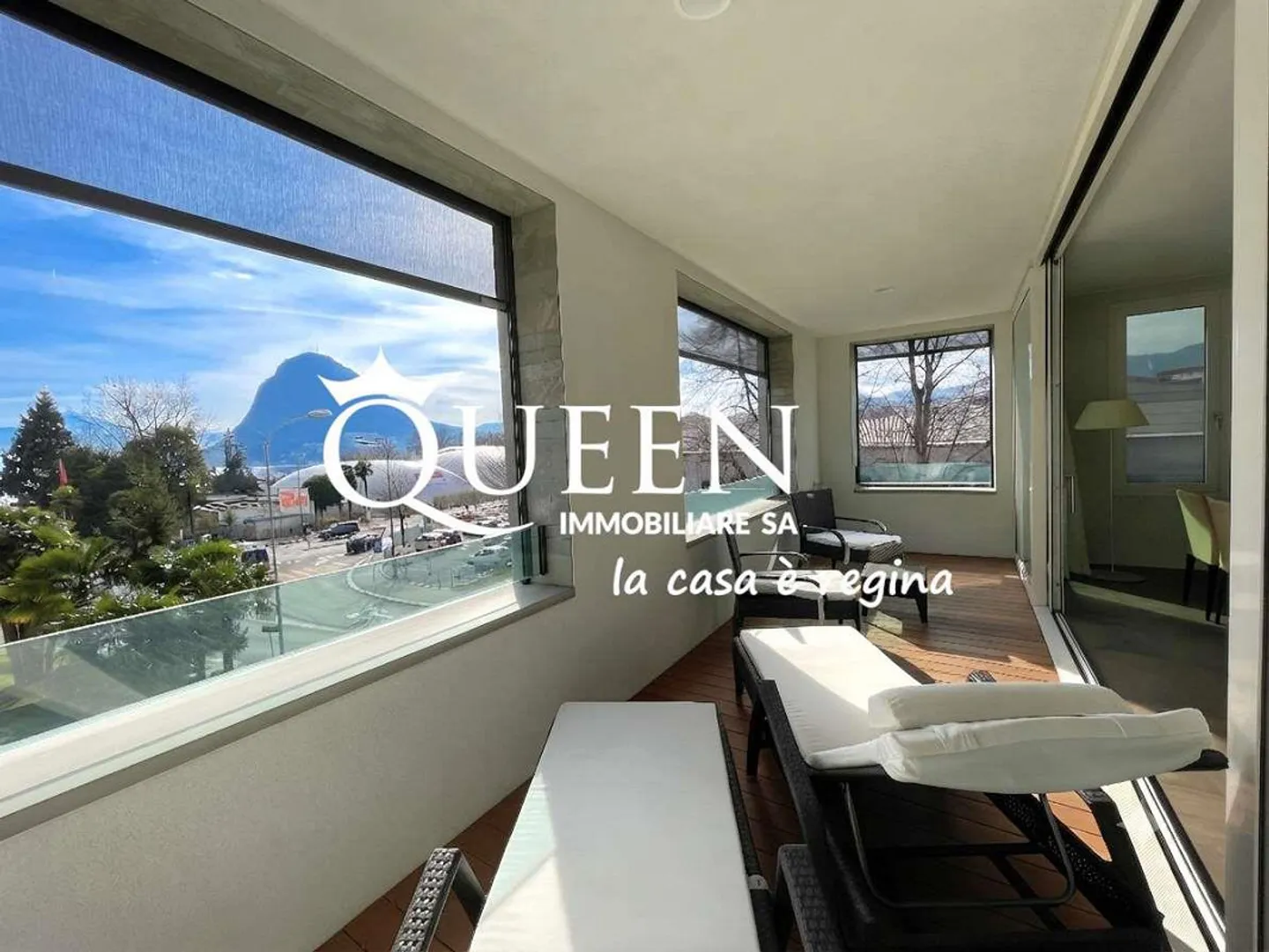 Lugano-Cassarate: lussuoso appartamento 4.5 locali, 150 m², loggia, vista lago - Foto 4 di 13