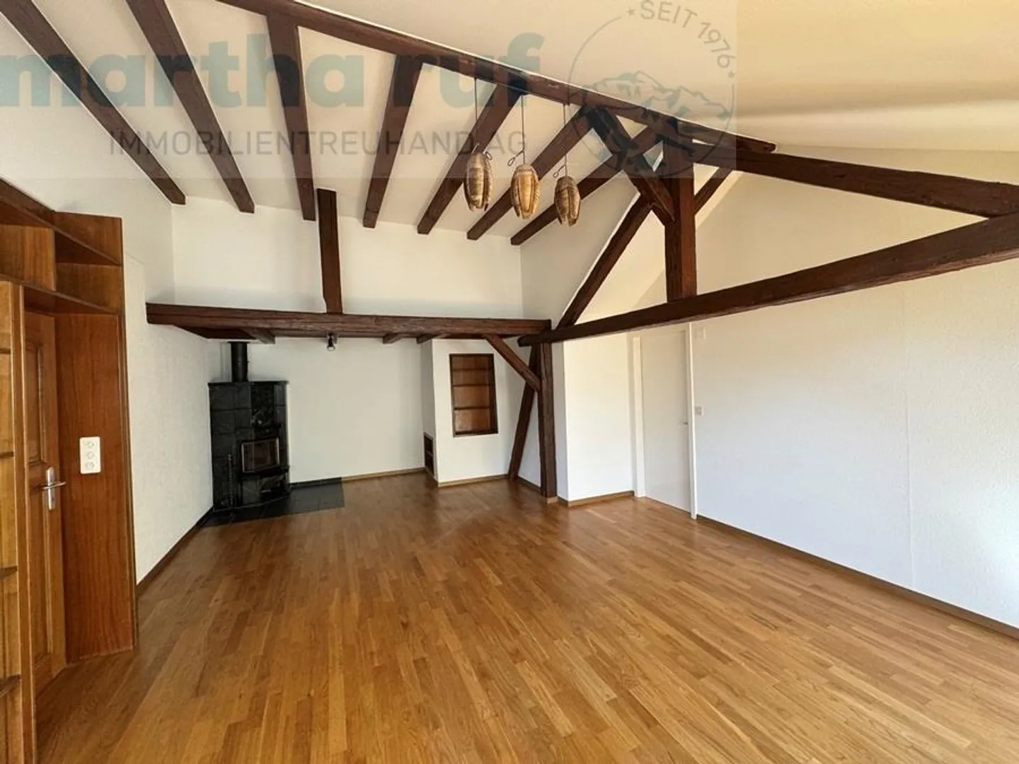 Charmante 4.5-Zimmer Attique - Foto 2 von 13