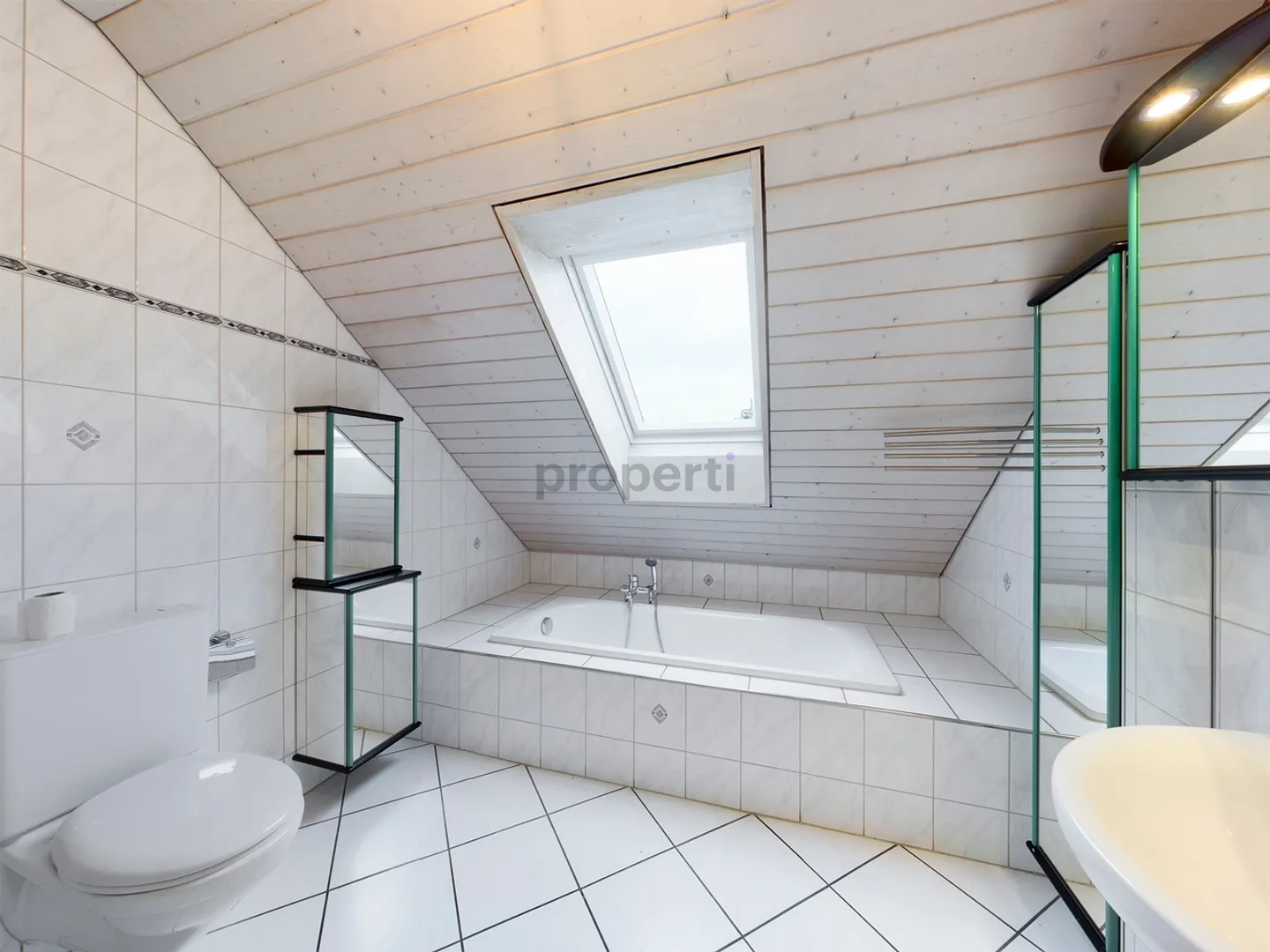 Penthouse for rent - Photo 6 of 8