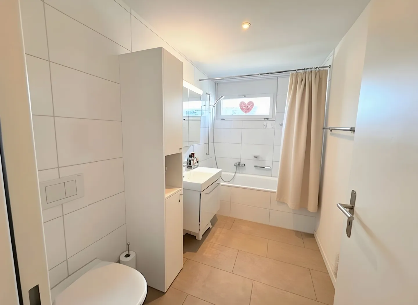 SPACIOUS FAMILY HOME IN A PRIVILEGED LOCATION - Photo 7 of 11