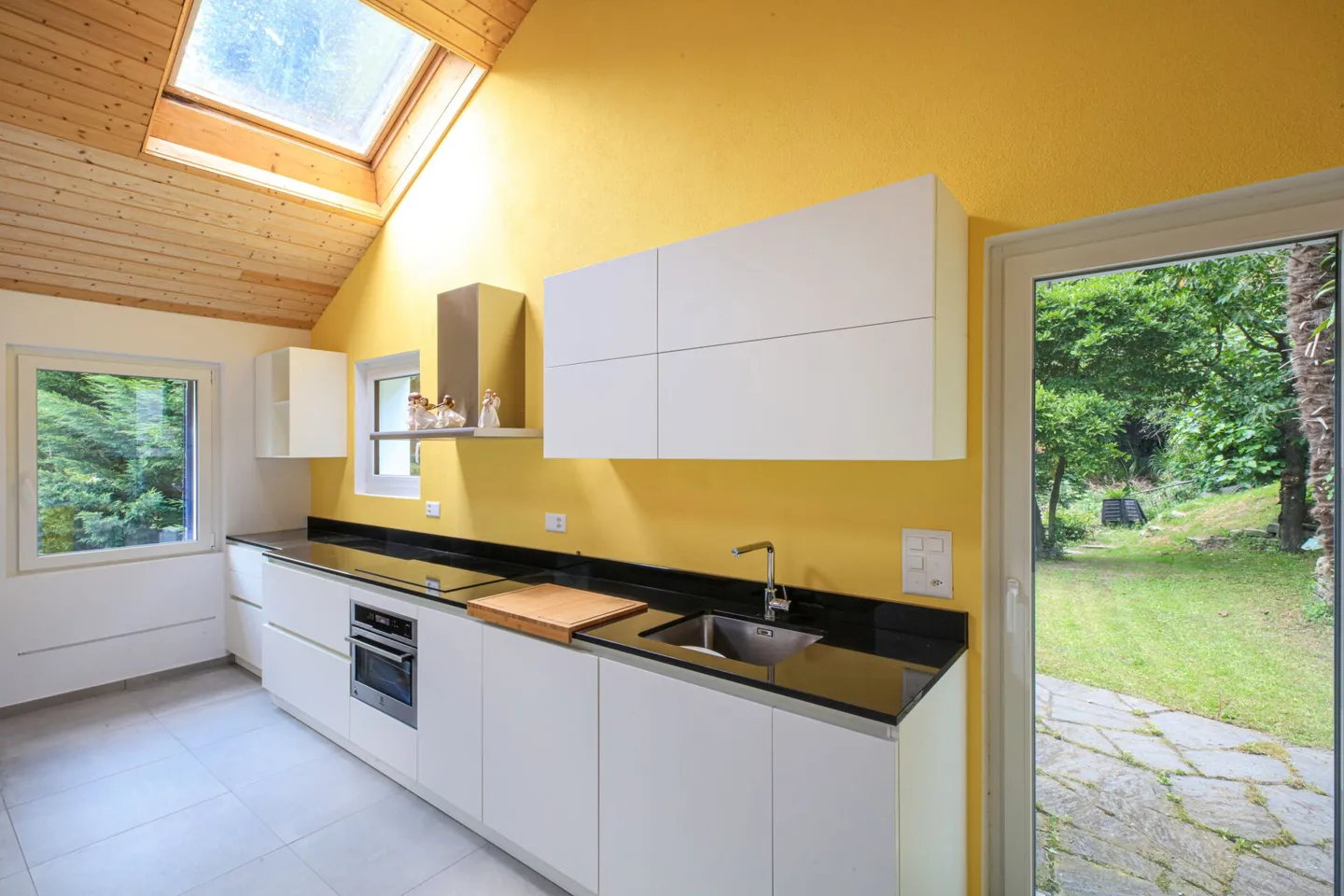 CORCAPOLO - Stylish alpine retreat in the heart of Centovalli - Photo 7 of 19