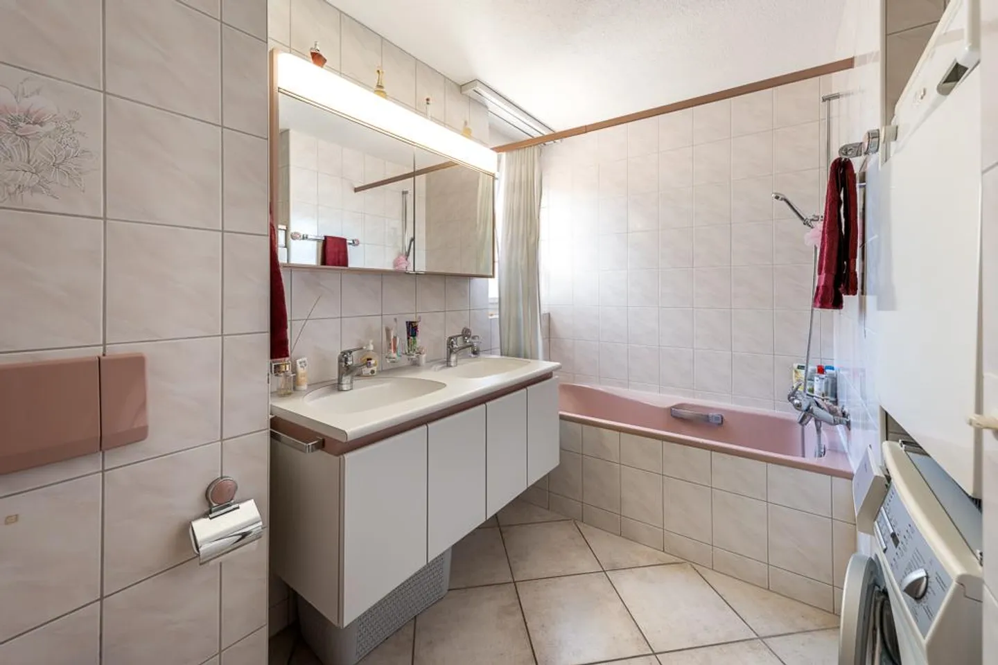 Seon: Attraente casa plurifamiliare in una zona residenziale ambita - Foto 5 di 9