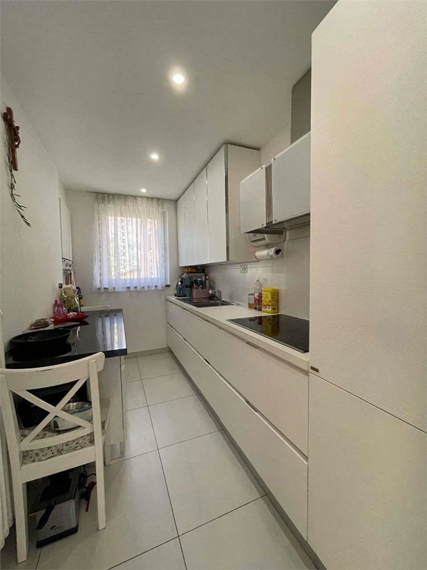 Villa Bifamiliare Ristrutturata - Ideale per Famiglie o Investimento - Foto 6 di 10