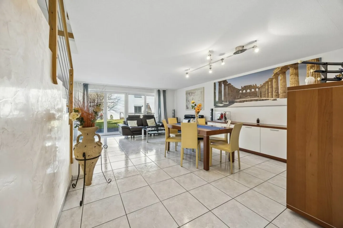 Semi-Detached House in Neuenhof - Family-Friendly, Practical and Central - Photo 5 of 21