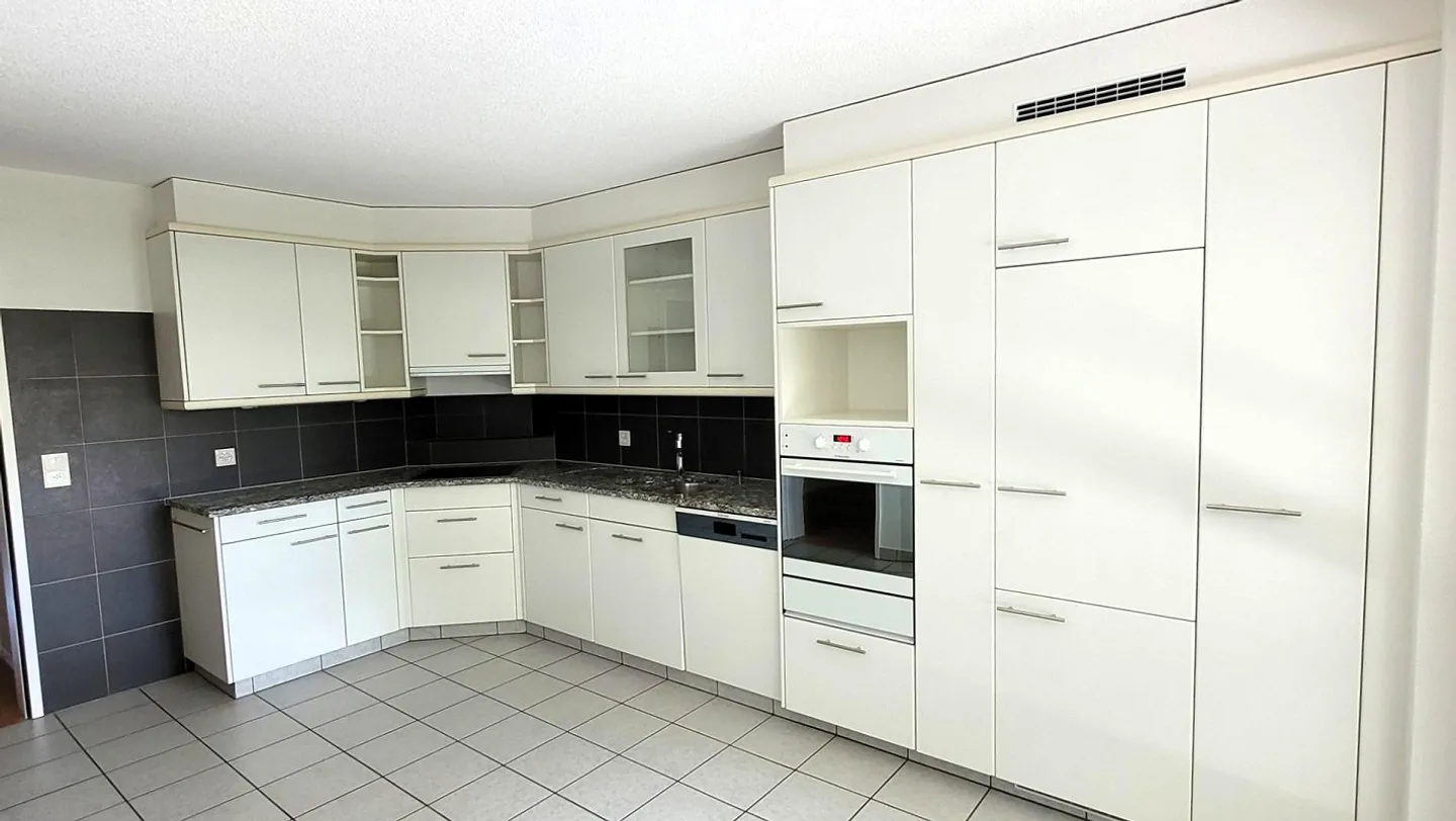 Grosszügige und helle Wohnung an ruhiger Lage - Foto 8 von 20
