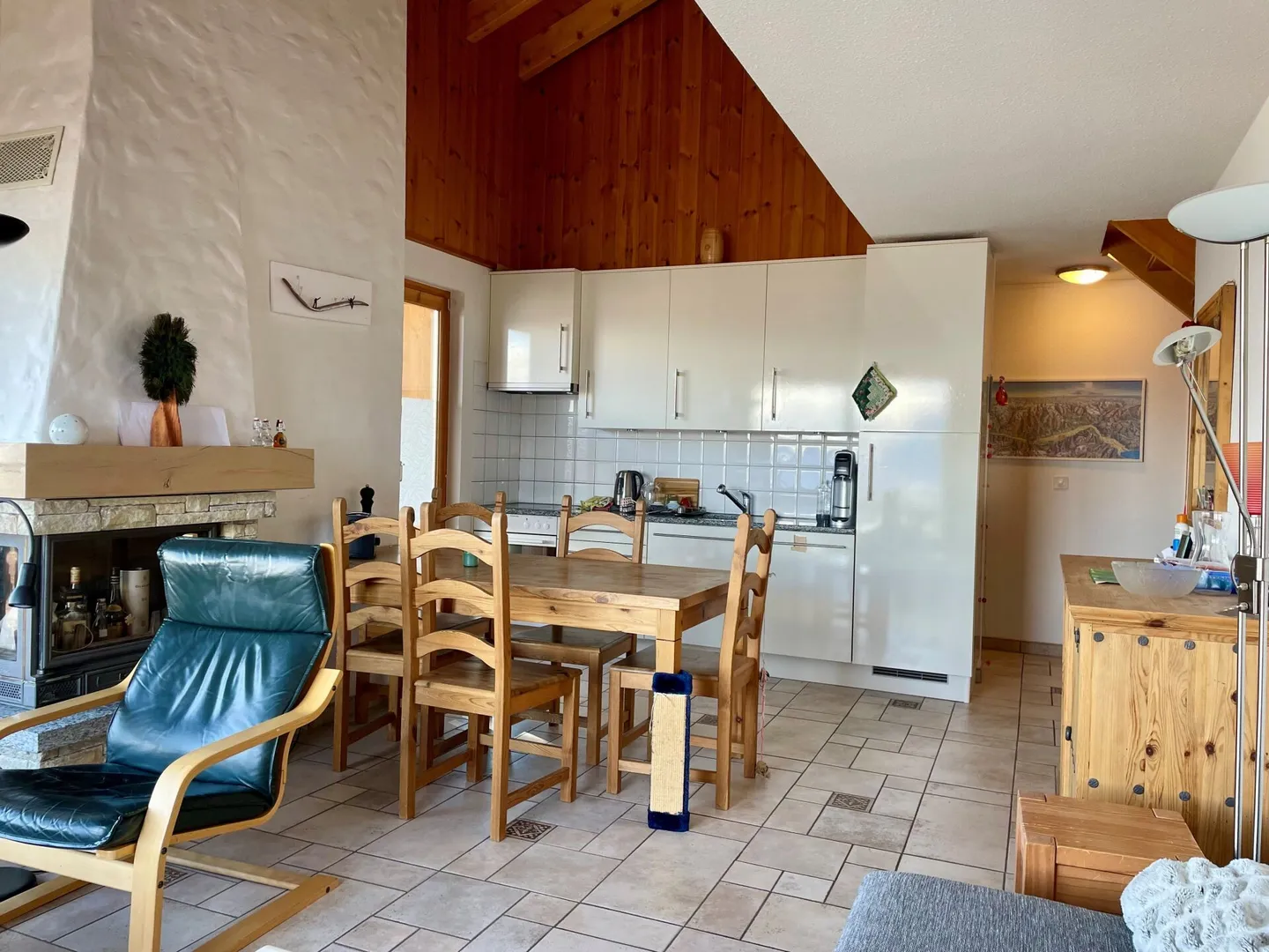 Stunning Duplex Apartment with Views - Photo 2 of 24