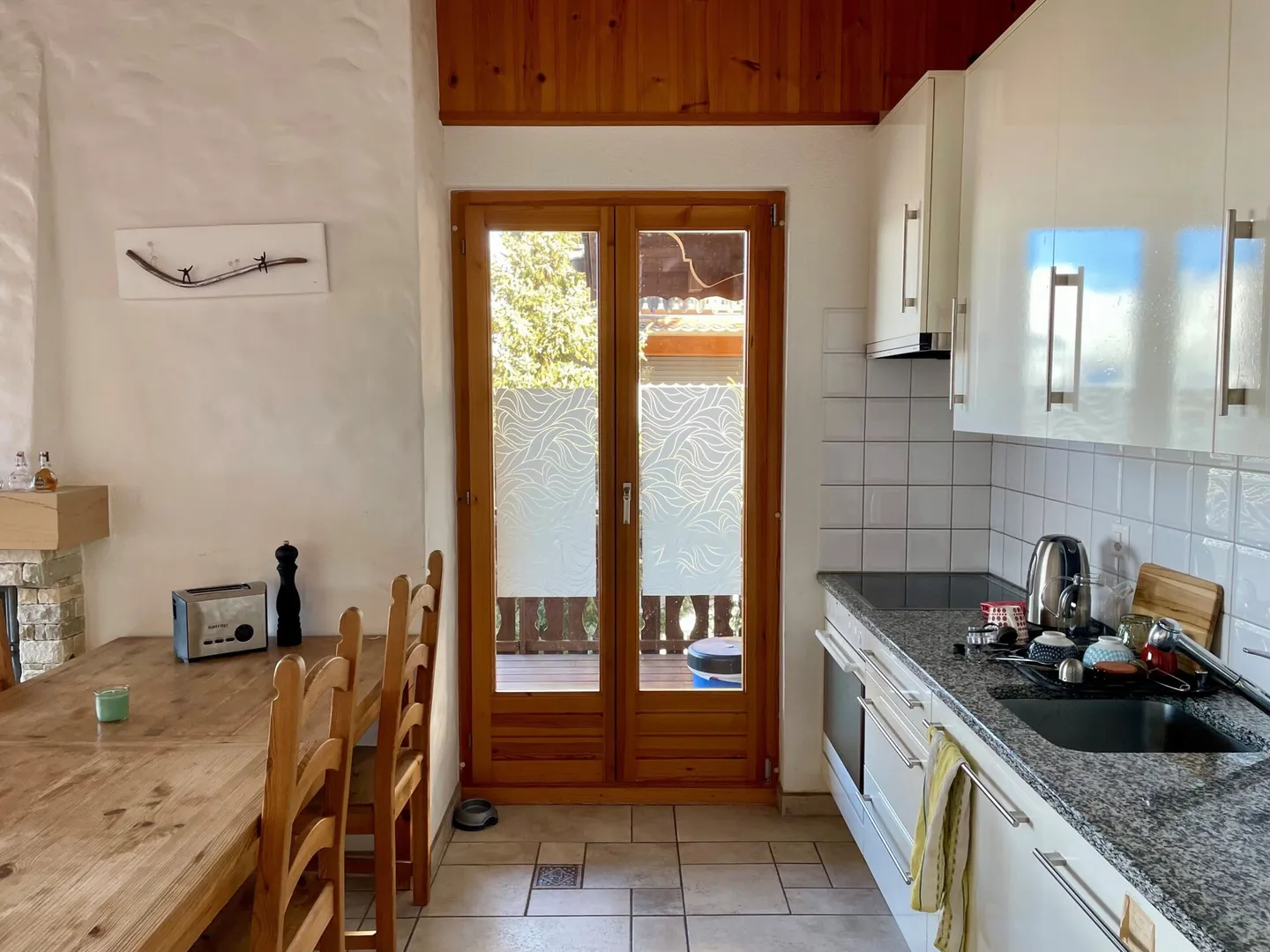 Stunning Duplex Apartment with Views - Photo 3 of 24