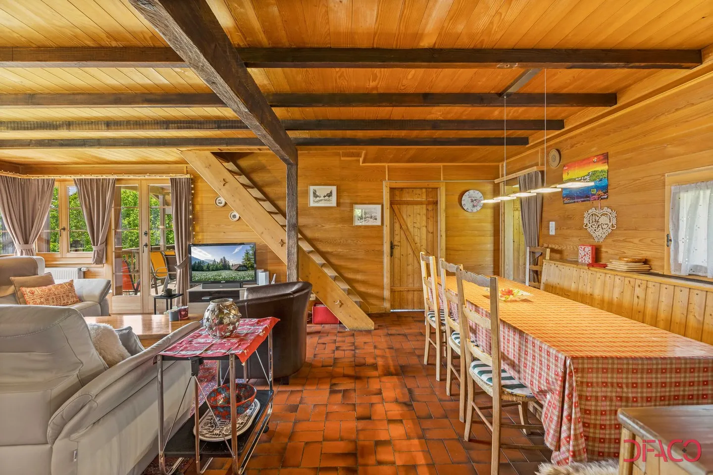 Weekly Rental - CHALET Les Bartavelles - Photo 4 of 17