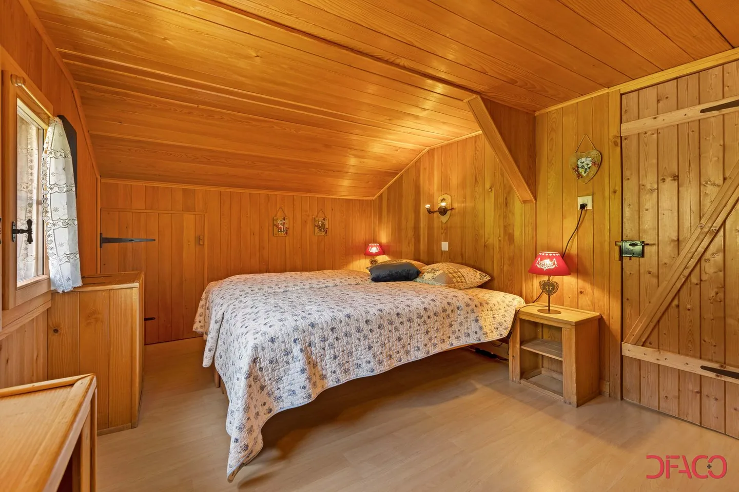Weekly Rental - CHALET Les Bartavelles - Photo 16 of 17