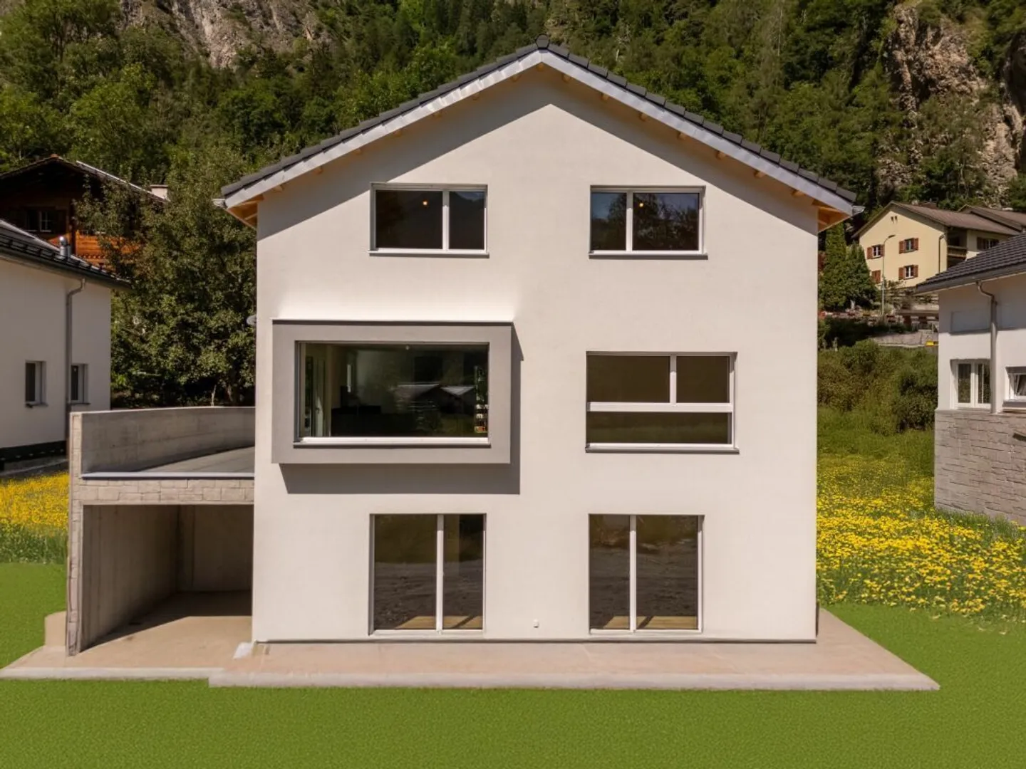 «6.5-Zimmer-Einfamilienhaus mit Alpenblick in Rothenbrunnen - Raum für Ihre Ideen» - Foto 2 von 12