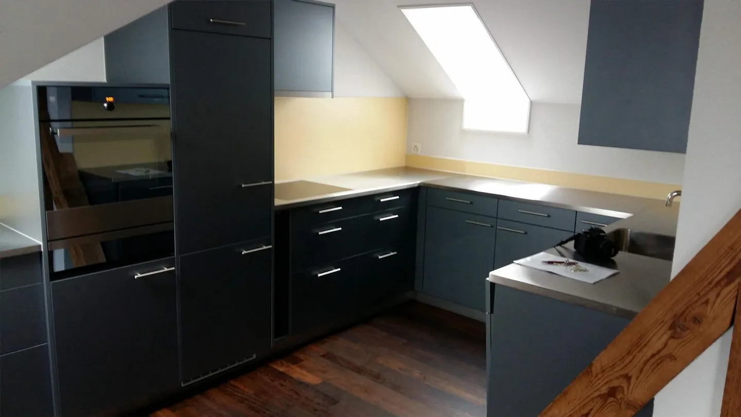 Appartamento mansardato di 3,5 stanze con charme - Foto 1 di 7