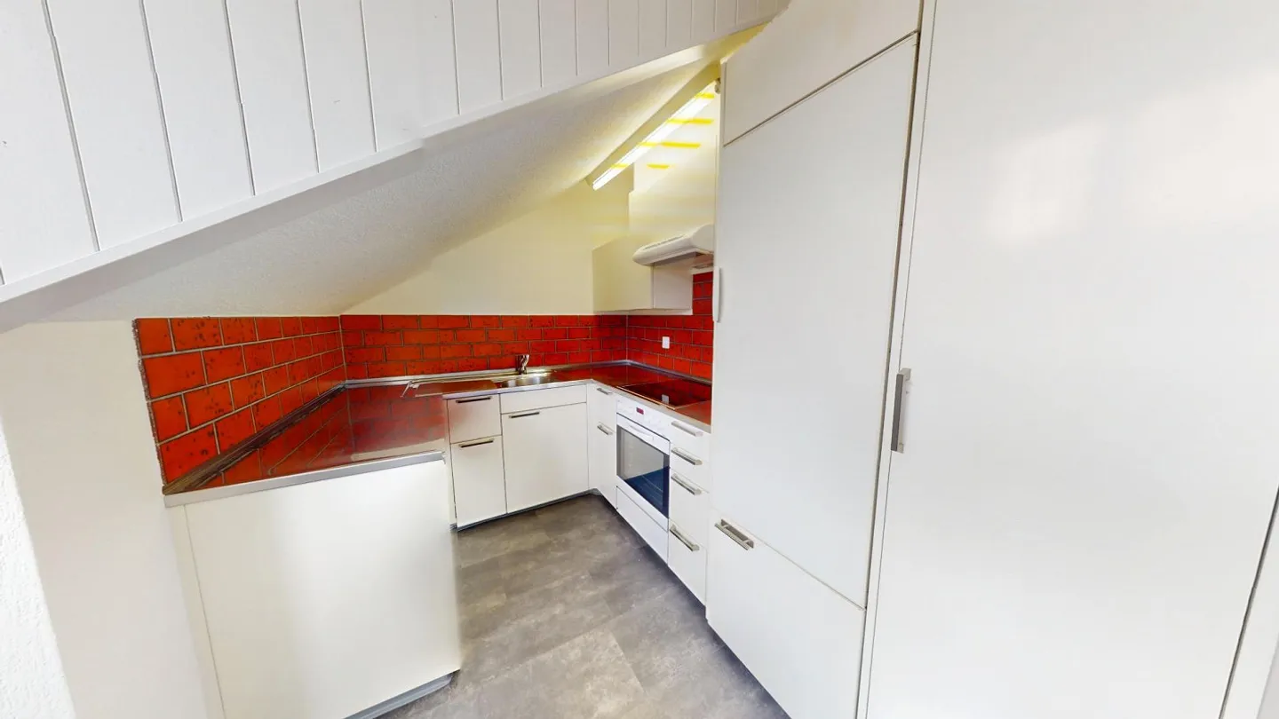 Vivre dans le vert, à 5 minutes de la ville - Appartement partiellement rénové - Photo 10 sur 13