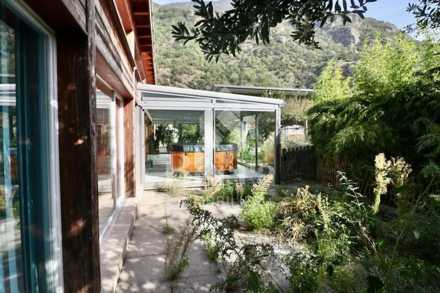 Equestrian-Anwesen mit eigenem Haus in der Rhône-Ebene - Foto 13 von 13