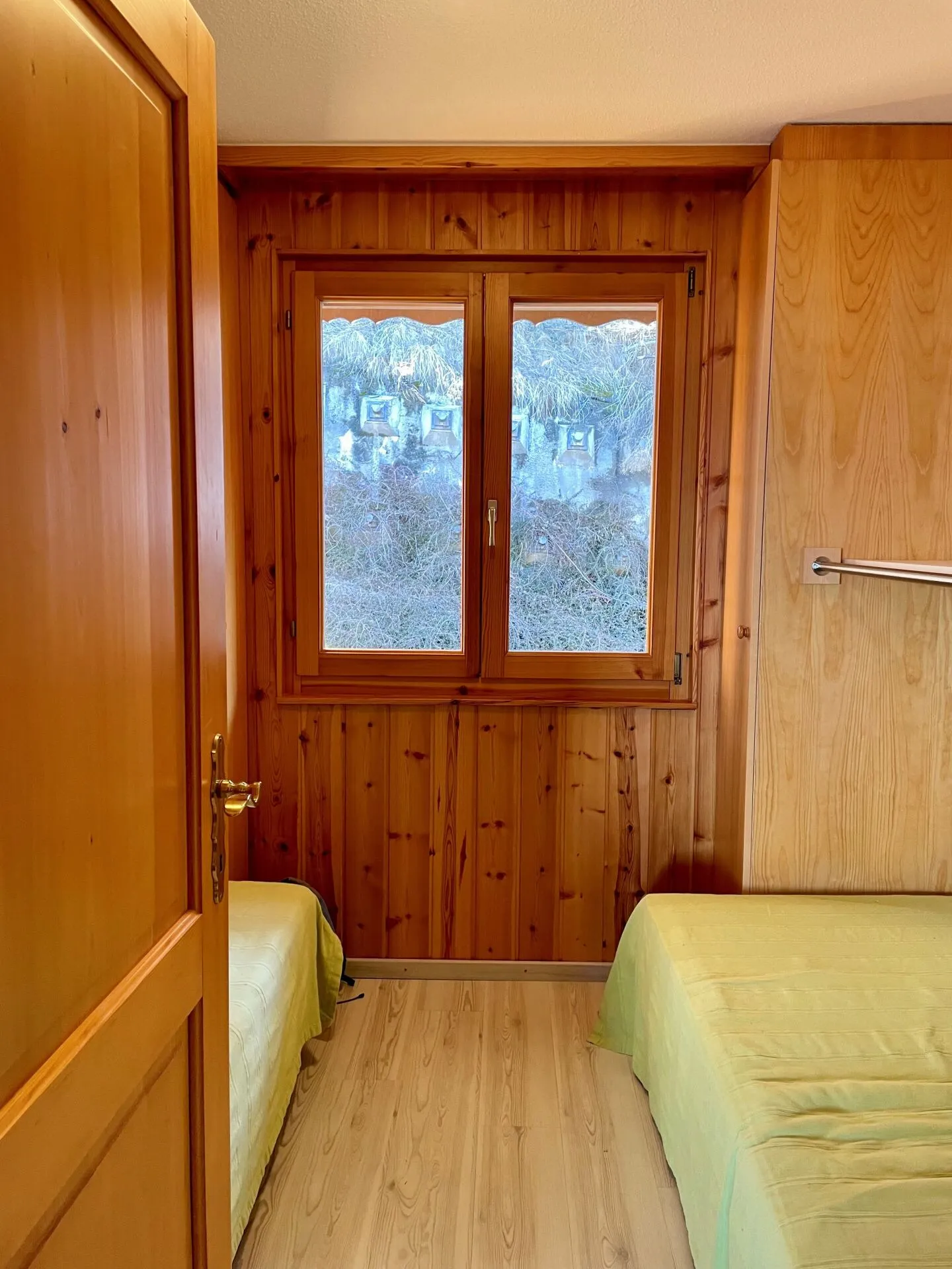 Stunning Duplex Apartment with Views - Photo 13 of 24