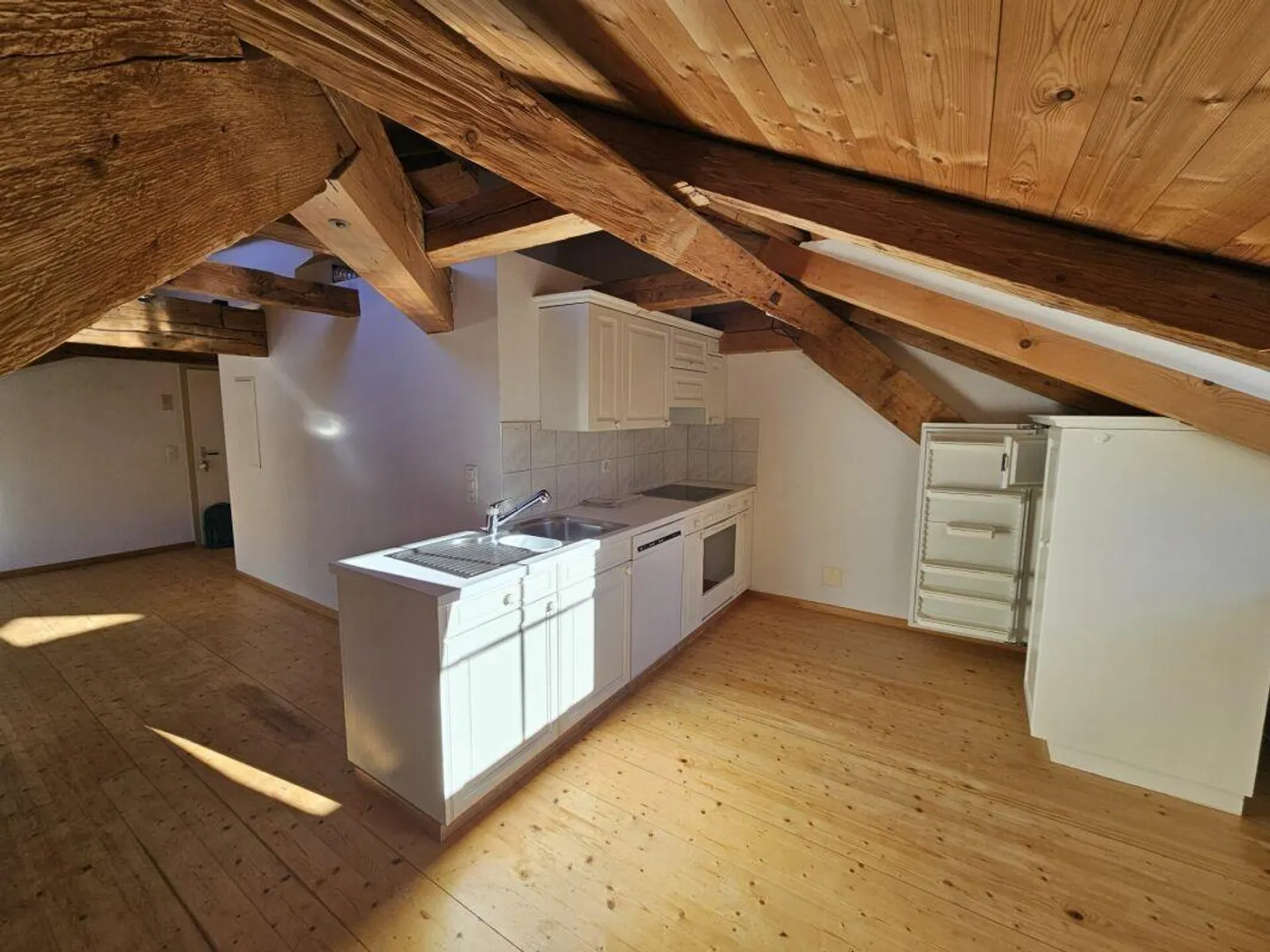 4-room penthouse in the heart of Thusis - Photo 1 of 3