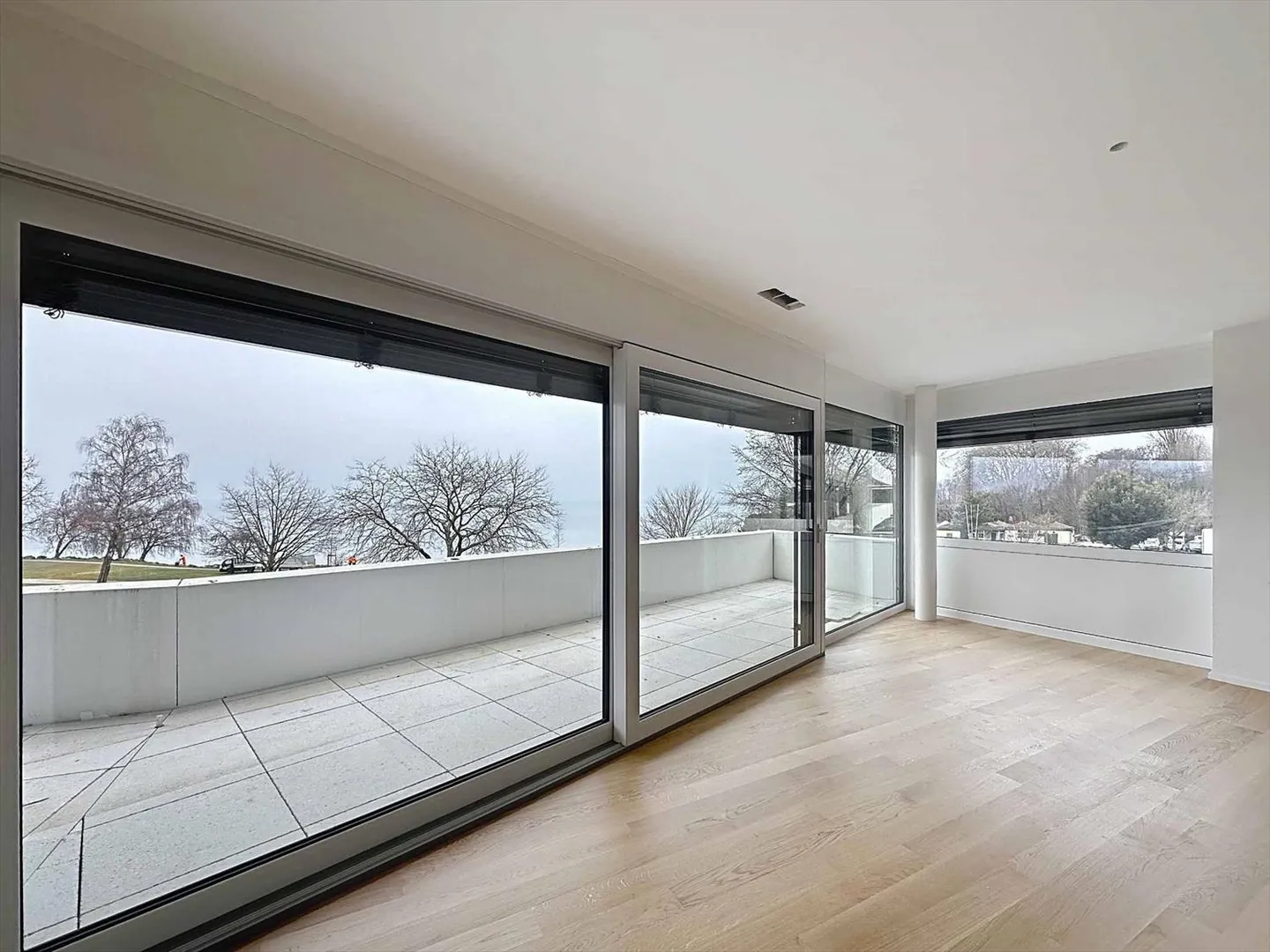 Appartamento con 3,5 stanze e balconi coperti - Foto 7 di 13