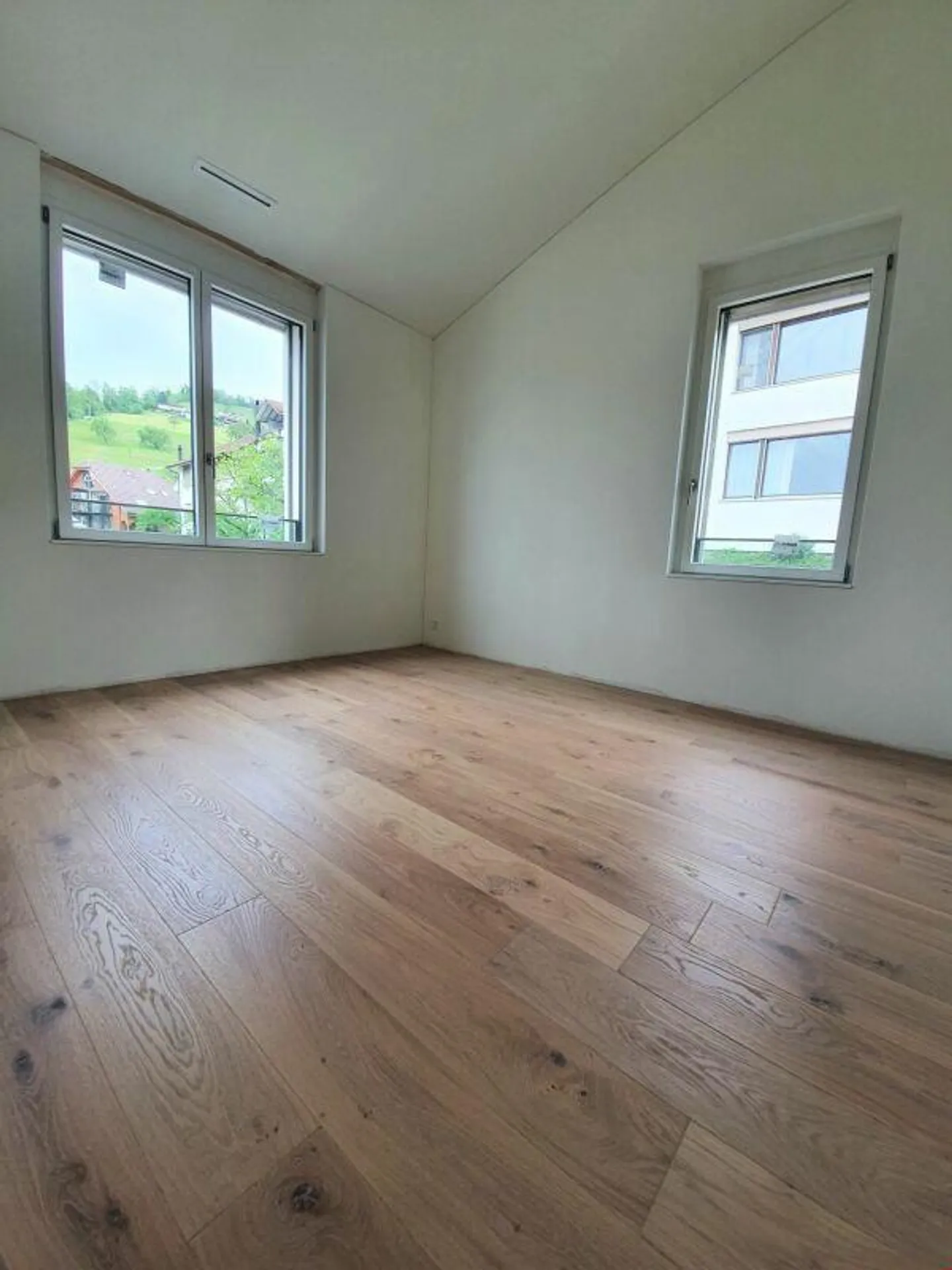 Appartamento attico esclusivo con vista unica sul lago e sulle montagne - Foto 9 di 12