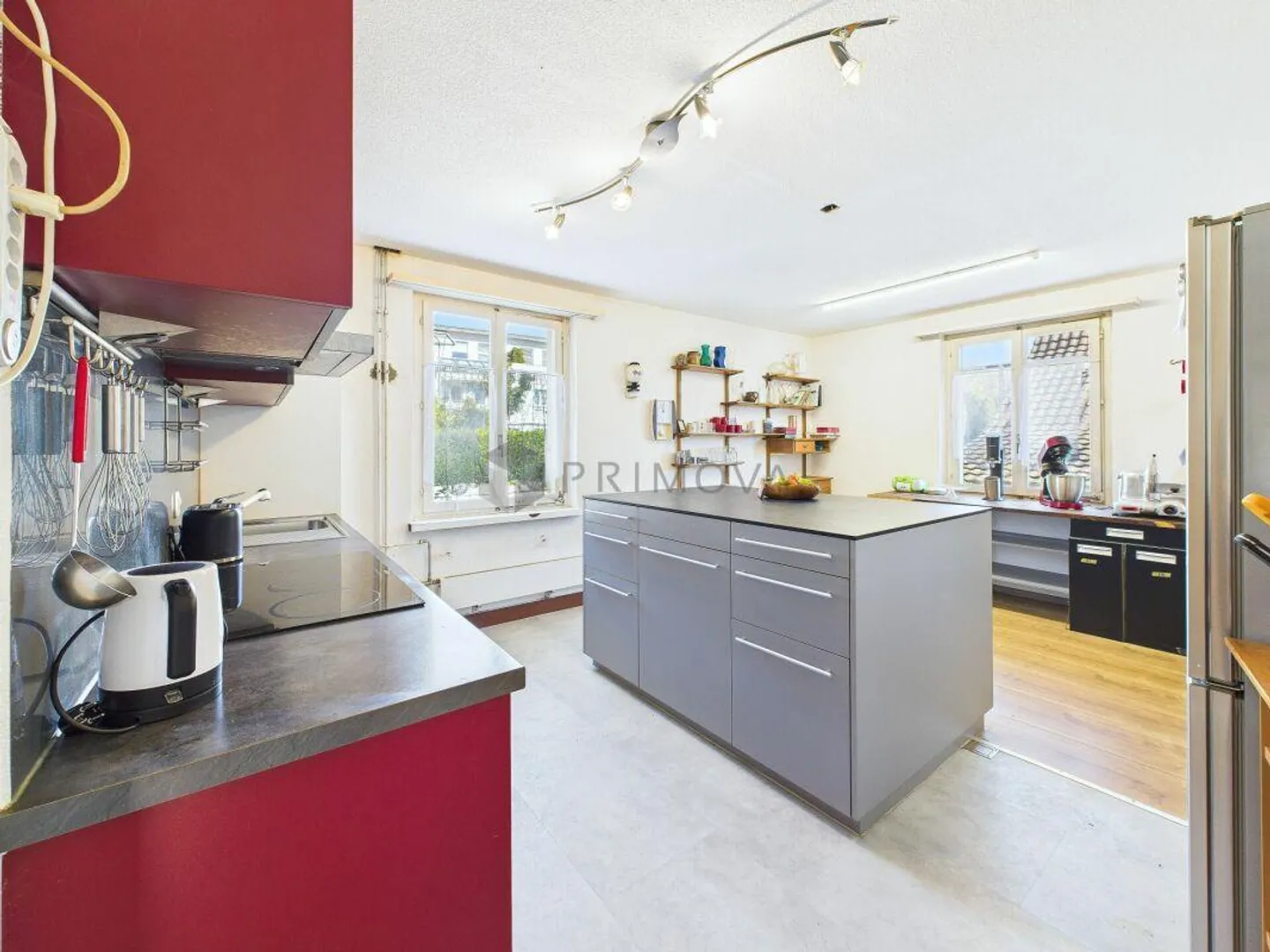 Renovate & restore your thing? Here is your chance - new price. - Photo 8 of 13