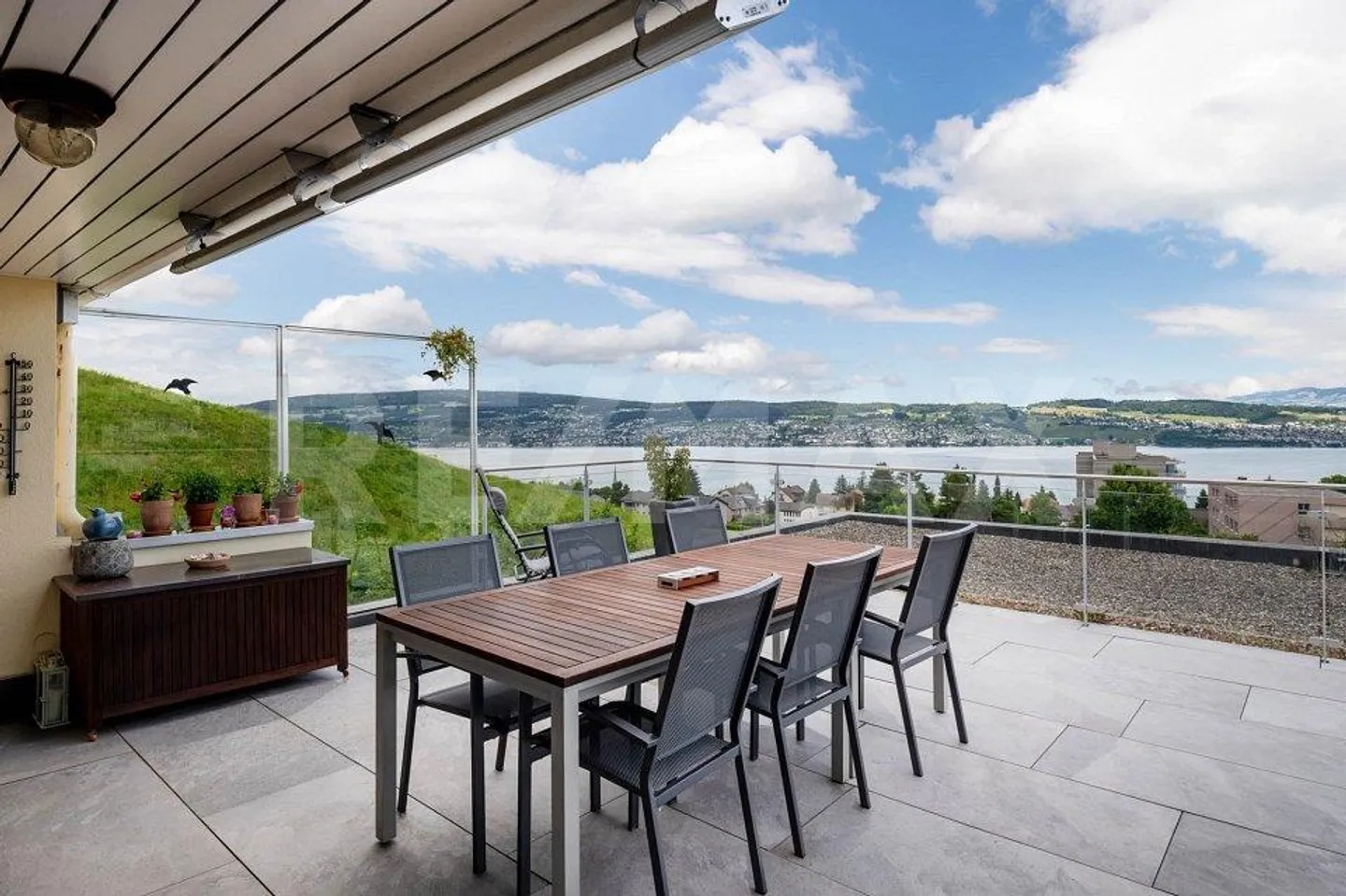 Maison de terrasse de 5,5 pièces bien entretenue avec vue sur le lac dégagée à W... - Photo 4 sur 13