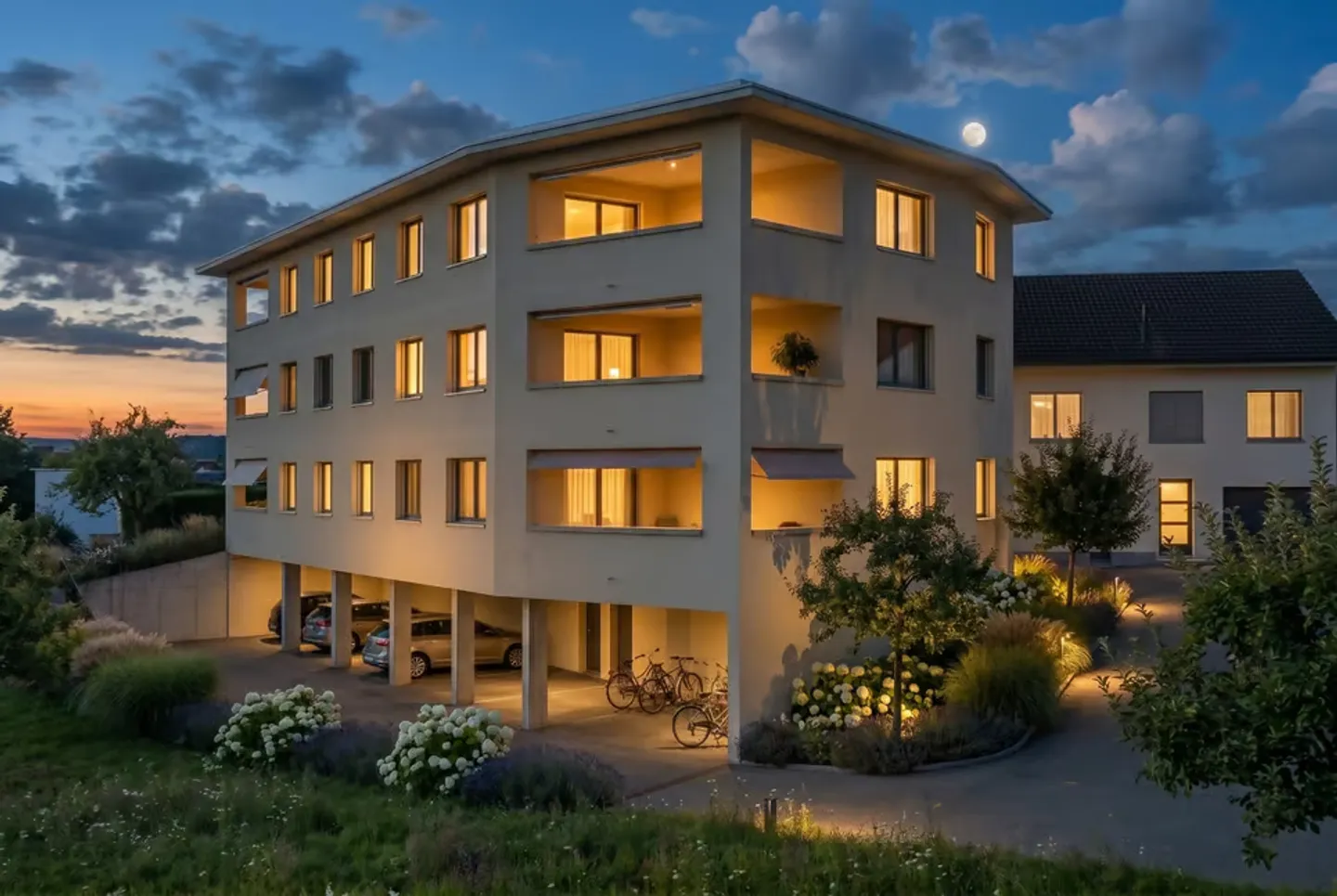 3 Apartments of 4.5 rooms in a small promotion of 6 lots - Photo 4 of 7