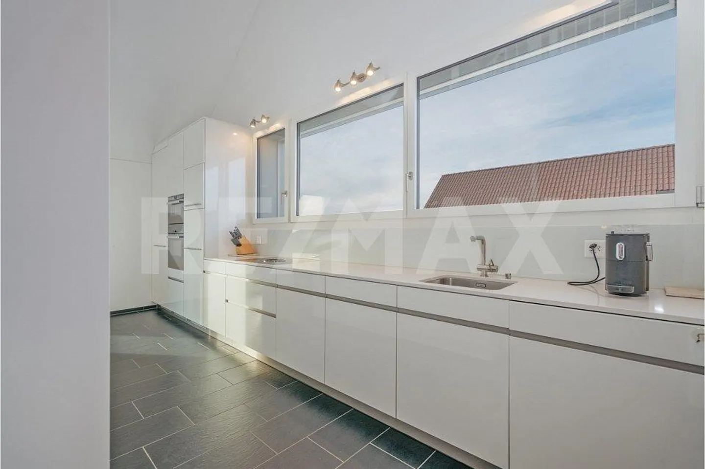 Maisonette esclusiva di 4,5 stanze con galleria e vista da cartolina sul Friedlisberg (8964) - Foto 4 di 11