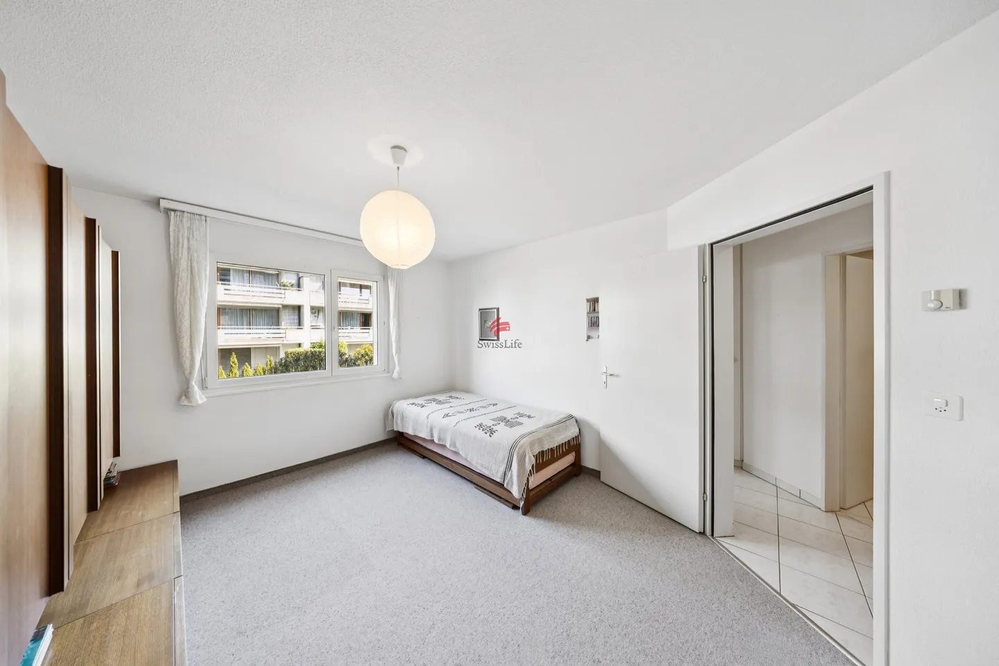 Charming Ground Floor Apartment - Photo 6 of 14