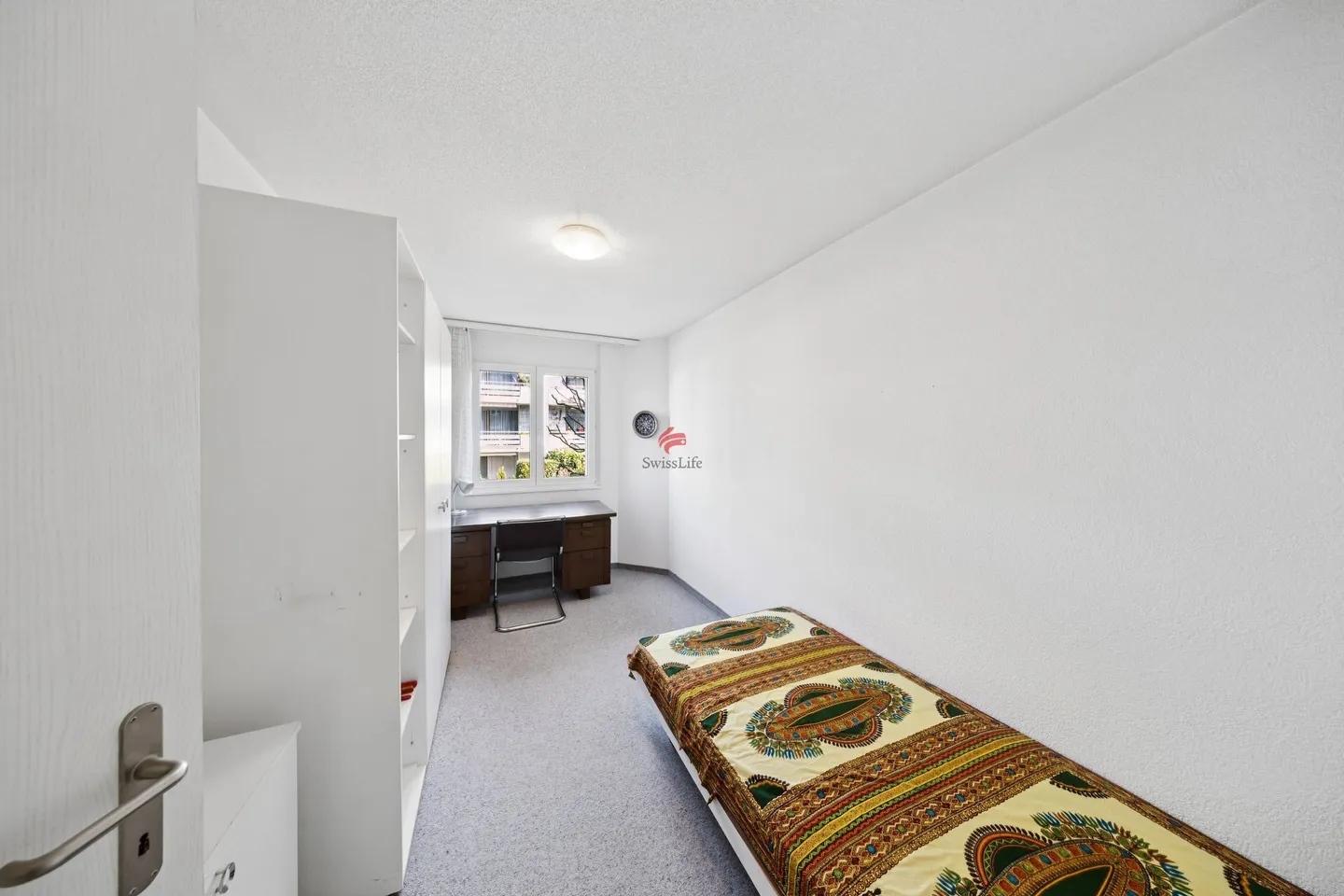 Charming Ground Floor Apartment - Photo 7 of 14