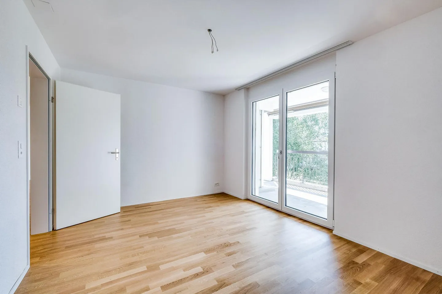 Appartamento attico a Unterkulm - Nuovo inquilino cercasi dal 01.11.2025! - Foto 4 di 10