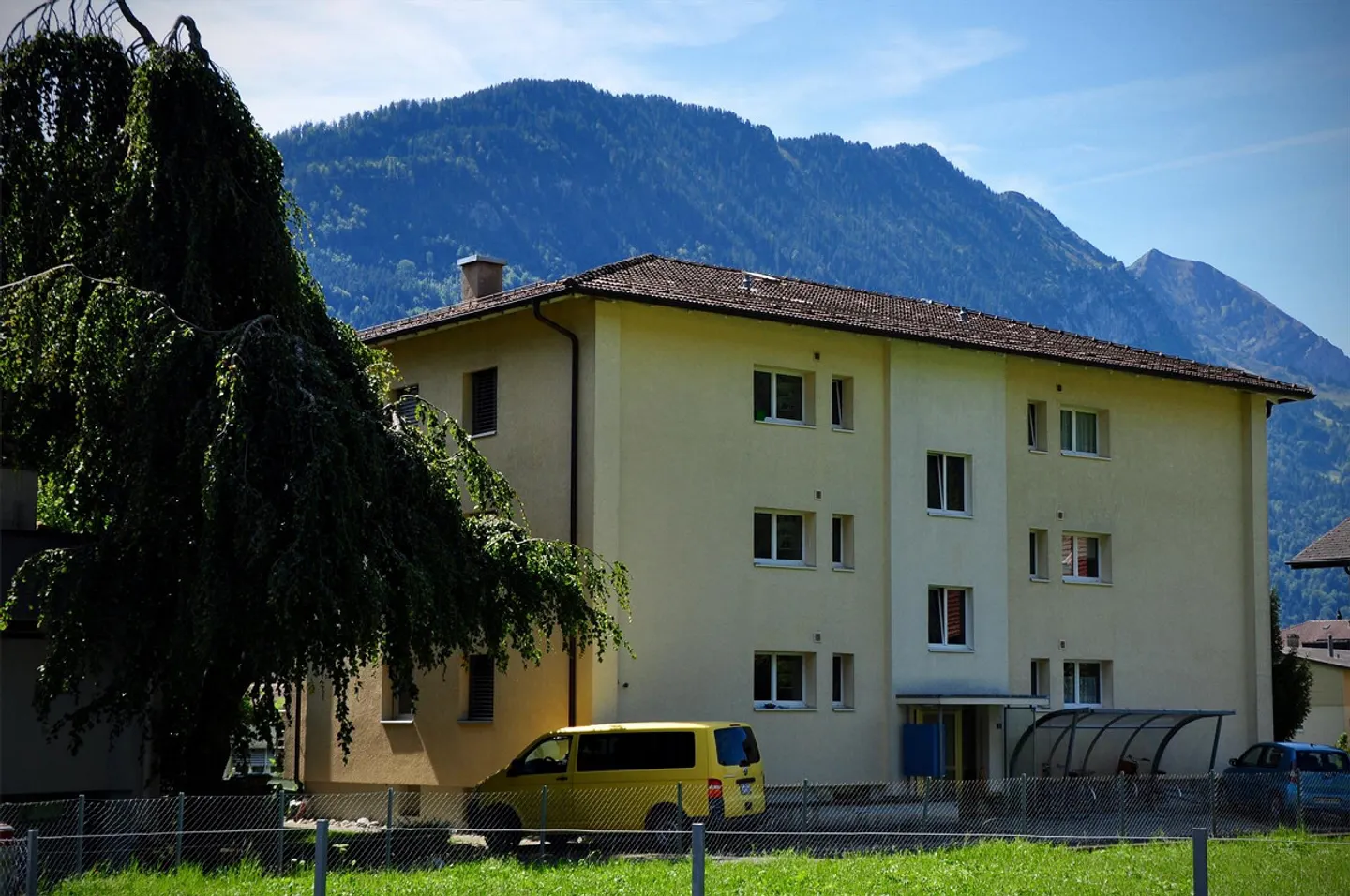 Einzelgarage in Interlaken! - Foto 1 von 2
