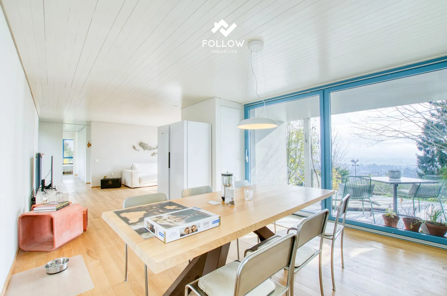 Detached single-family house in a privileged hillside location - plenty of space, panoramic views, and privacy - Photo 9 of 21